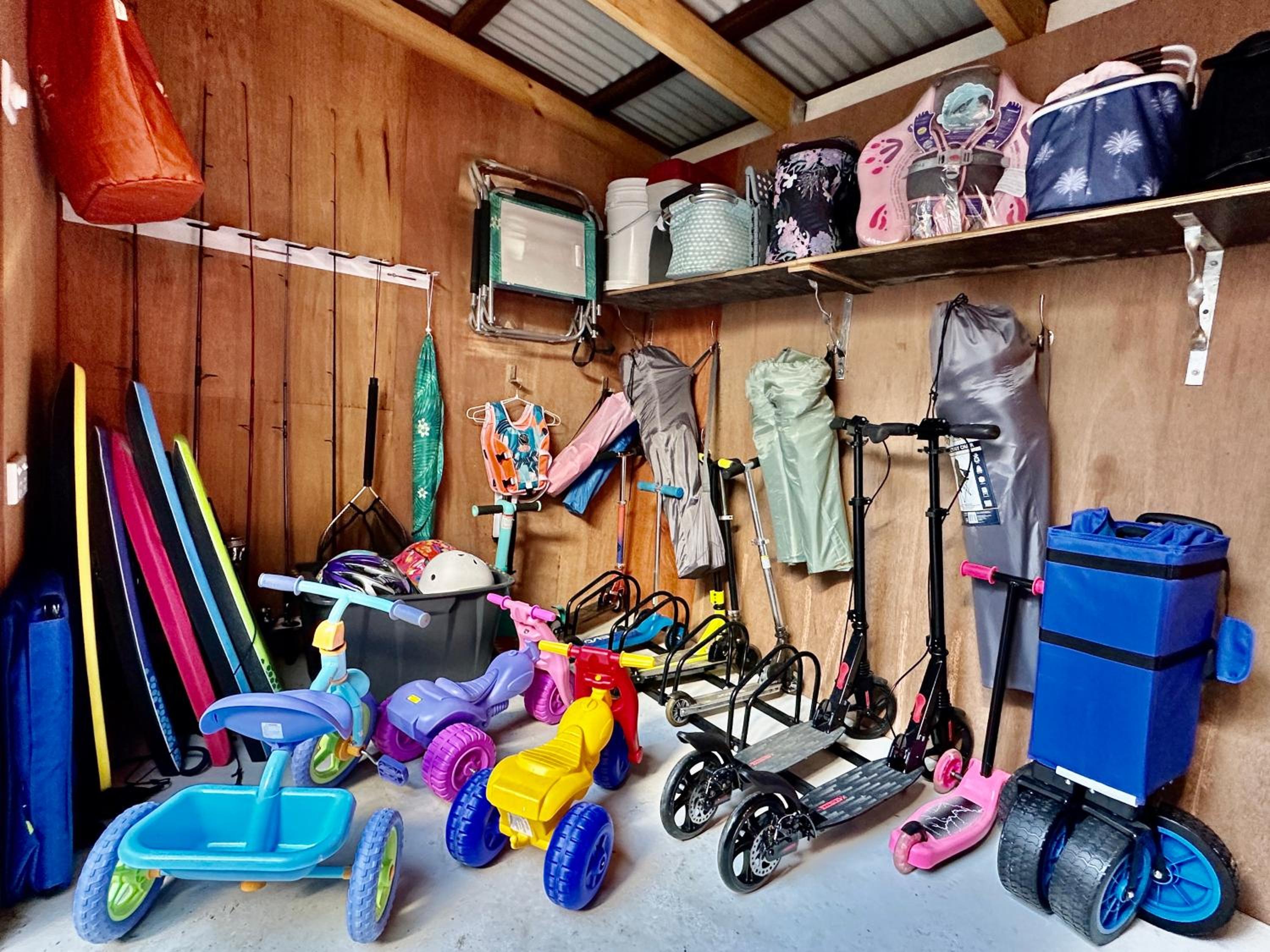 Sweet Creek Cottage, Palm Cove, 200m to Beach, Heated Pool, Pets