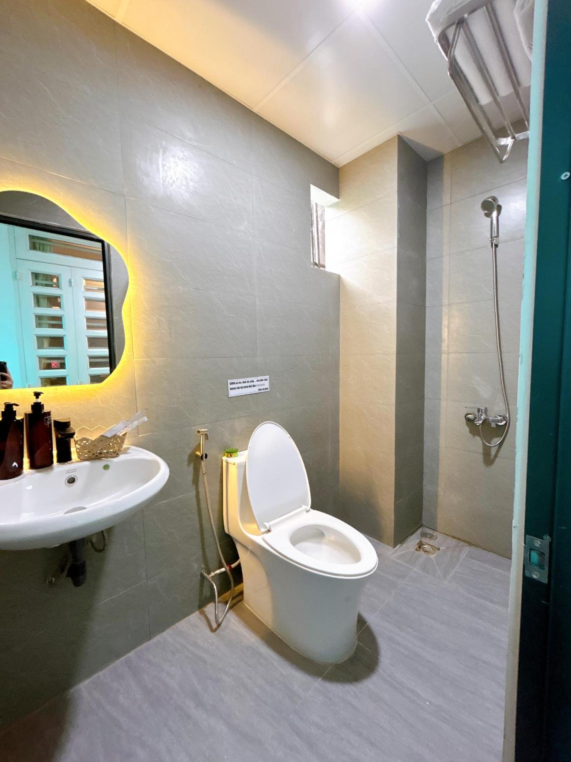 December homestay studio 2