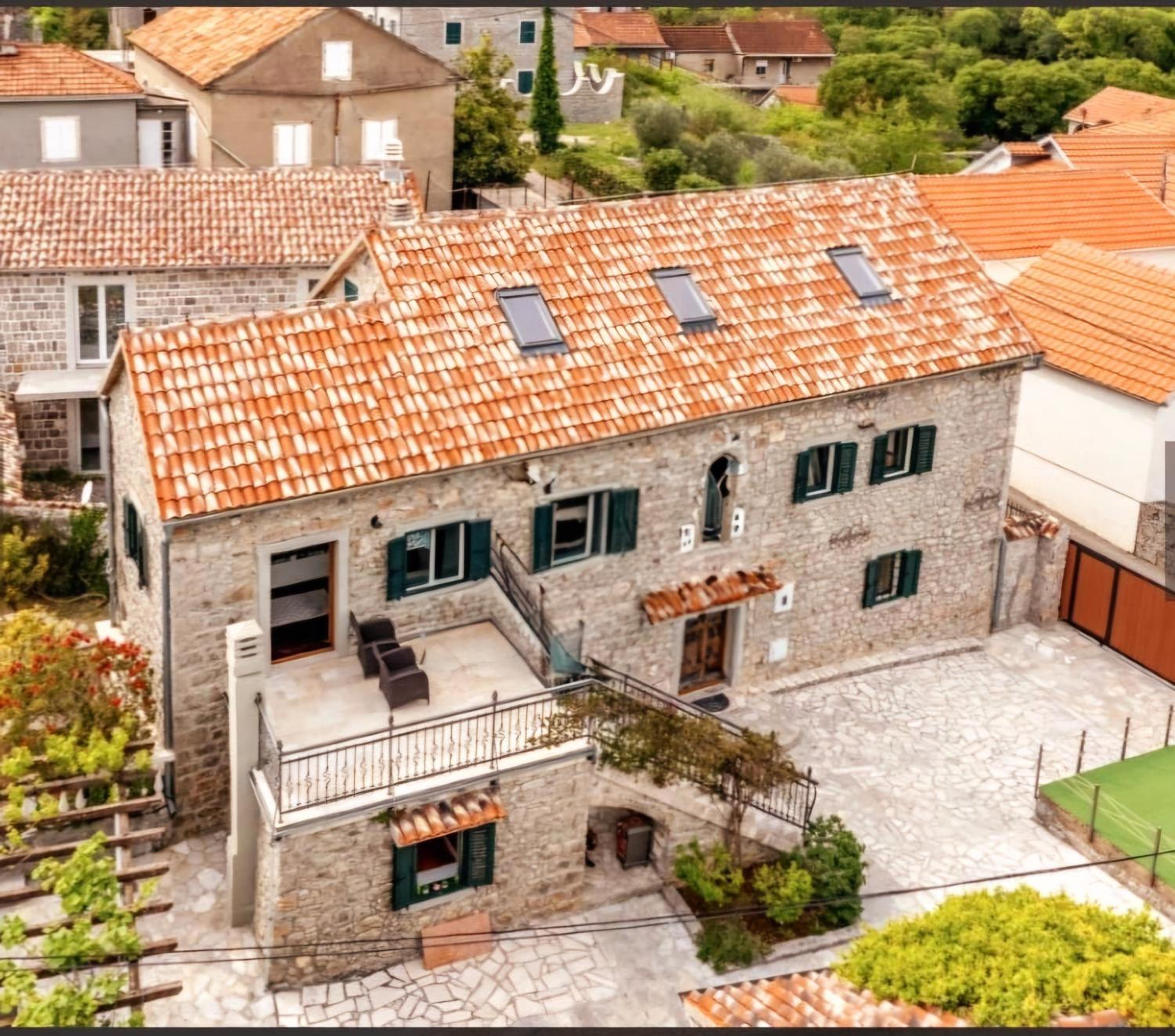 Villa Mara Lustica Bay Retreat near Kotor, Tivat