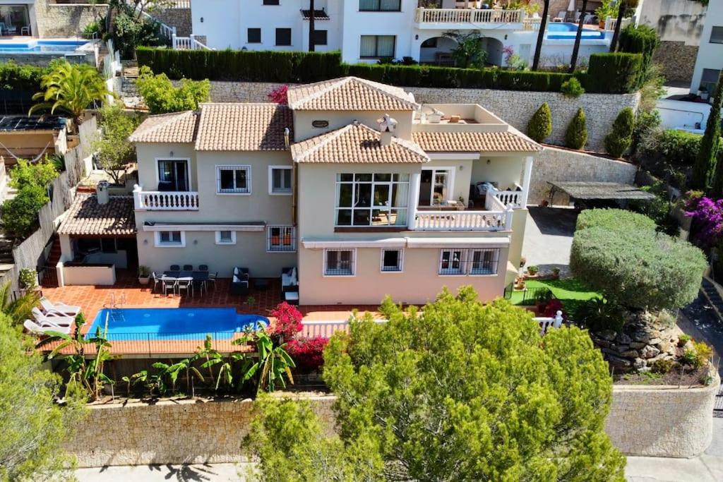 Three Bedroom apartment with private pool