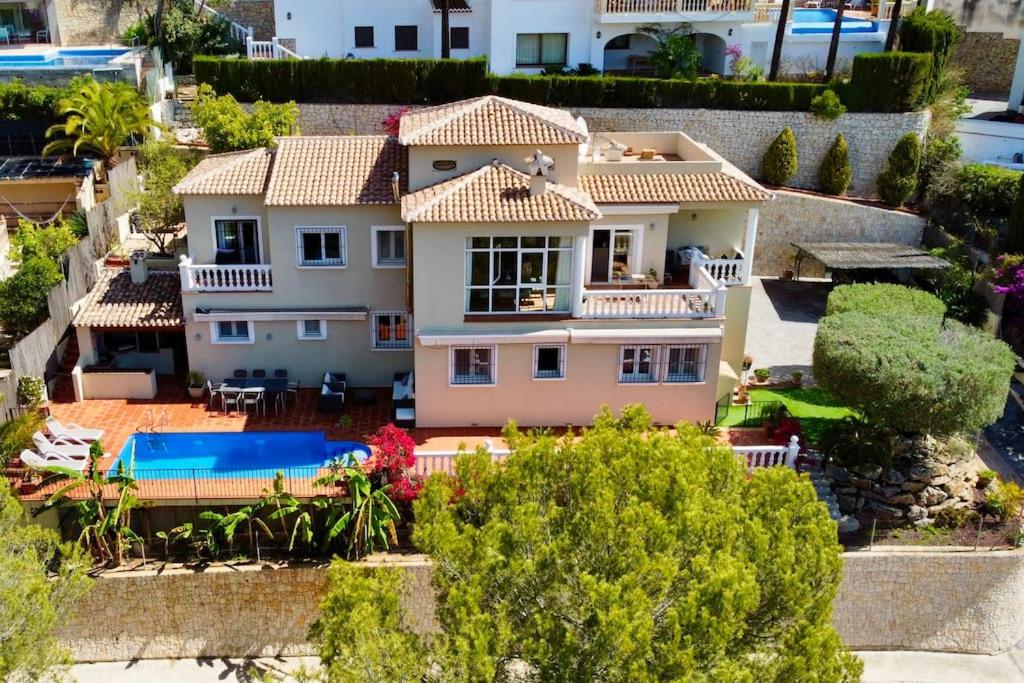 Three Bedroom apartment with private pool
