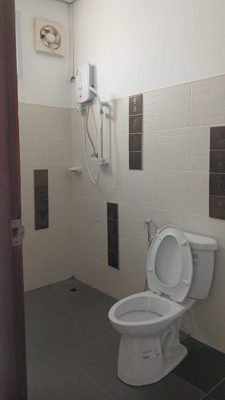 Total Infinite HOSTEL