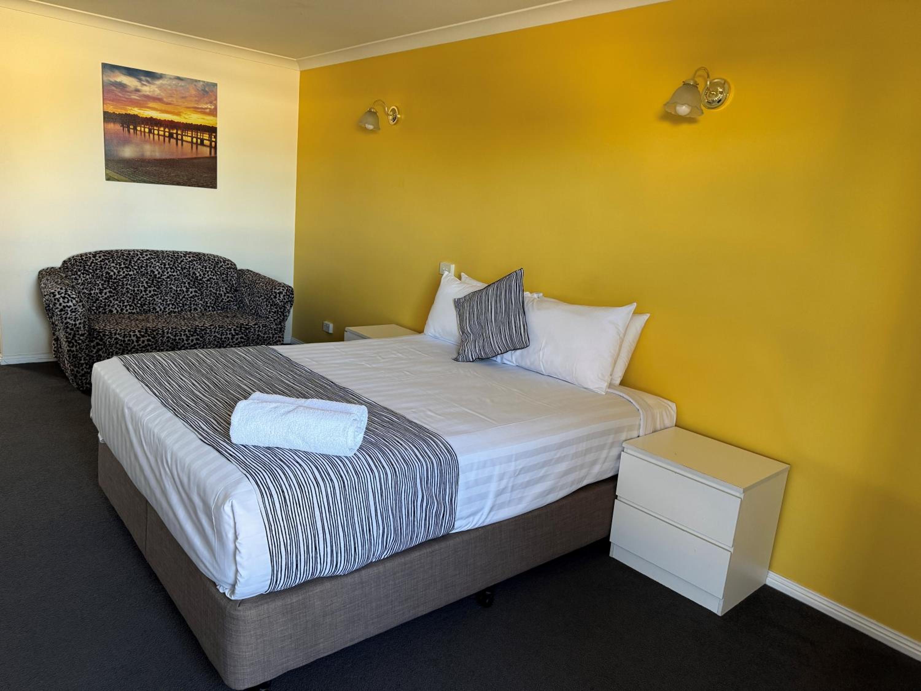 Mid City Plantation Motel