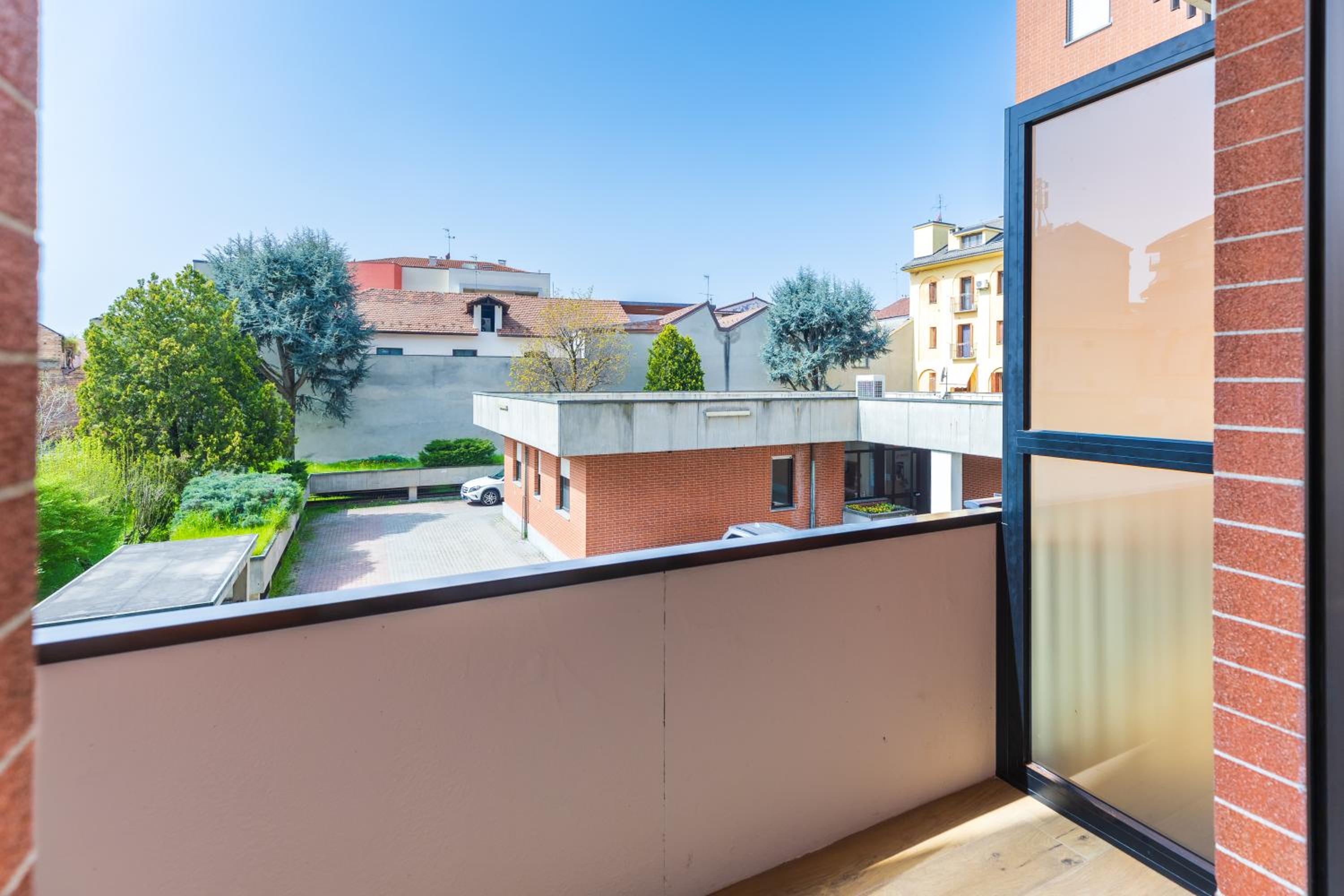 C8 Apartments