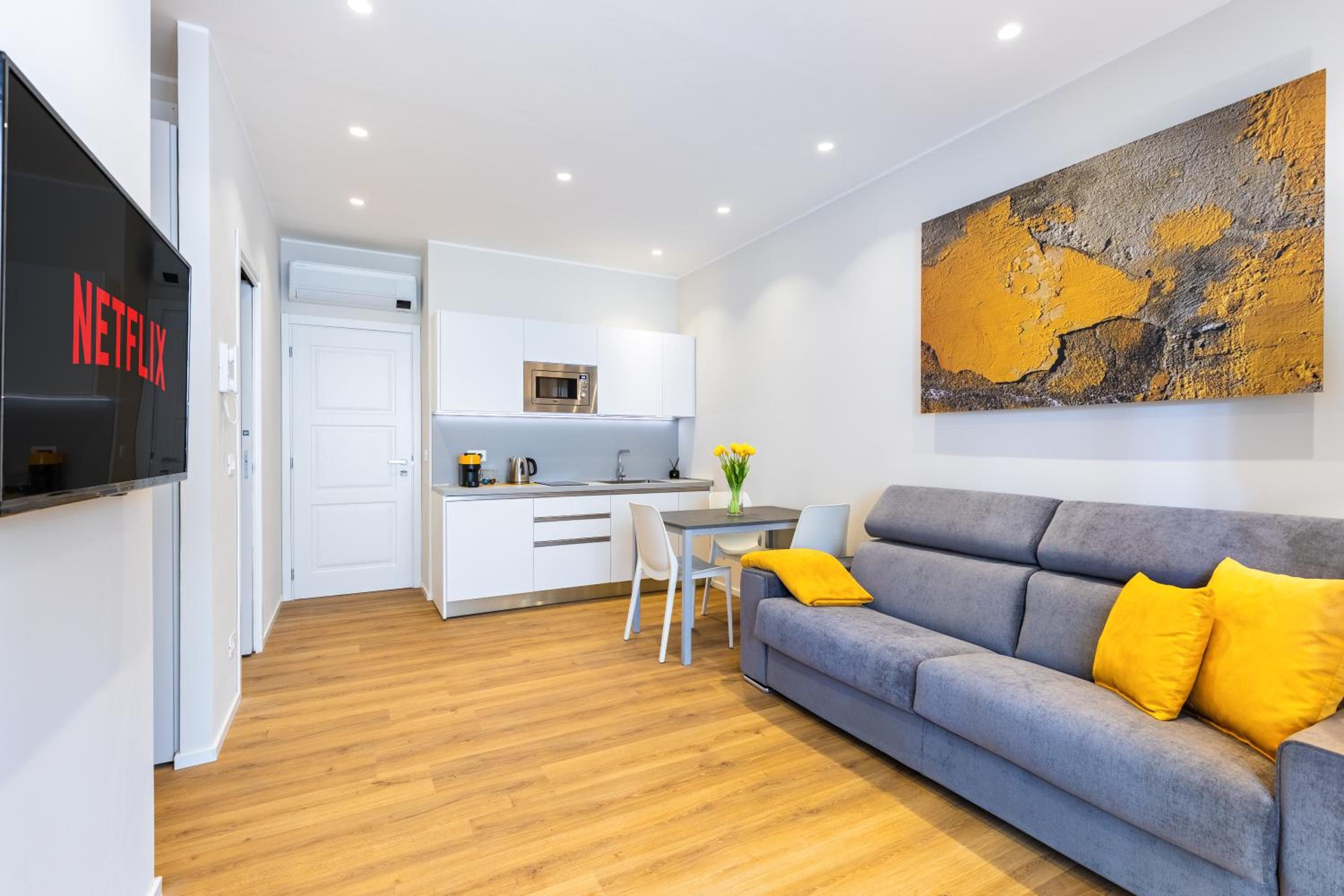 C8 Apartments