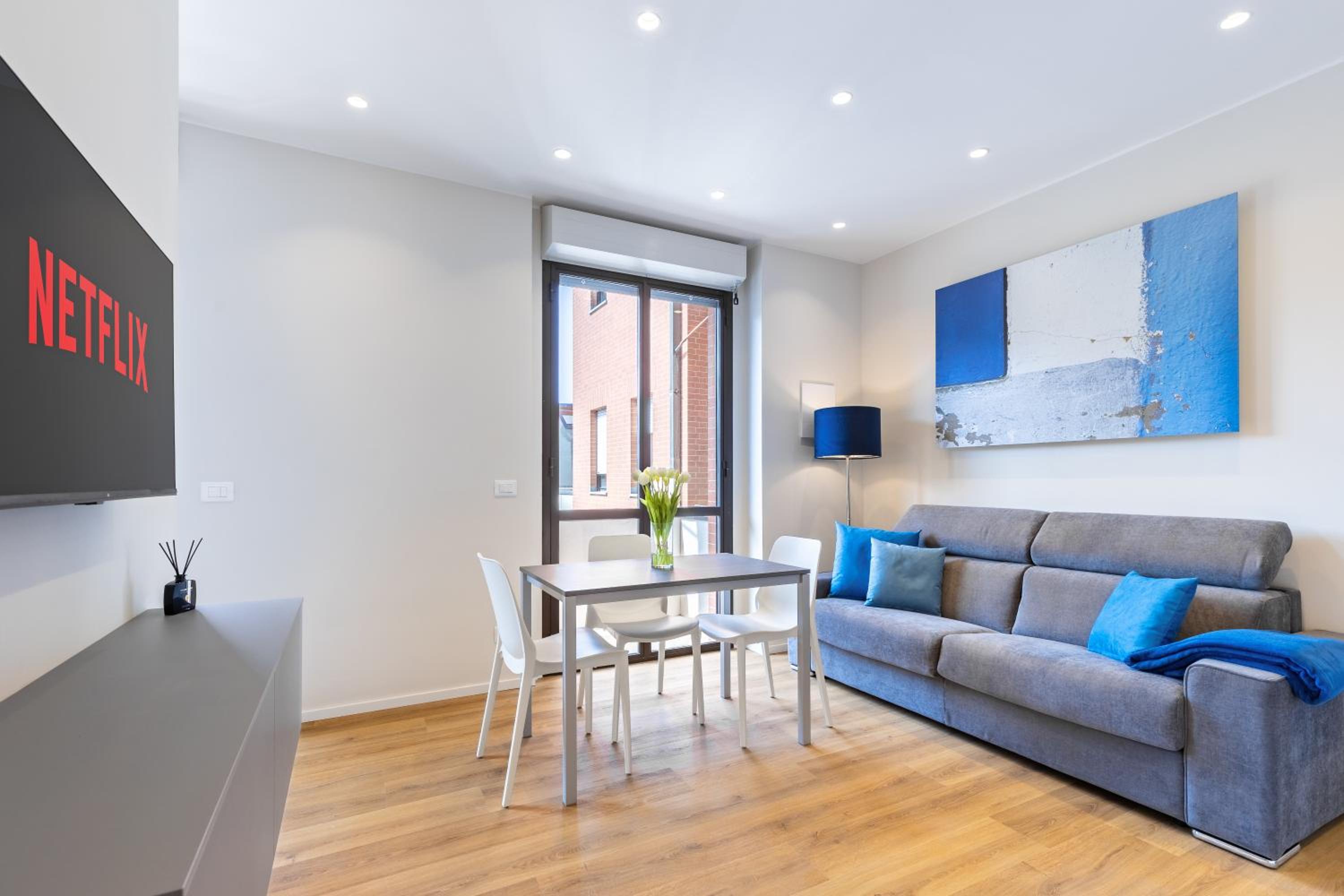 C8 Apartments