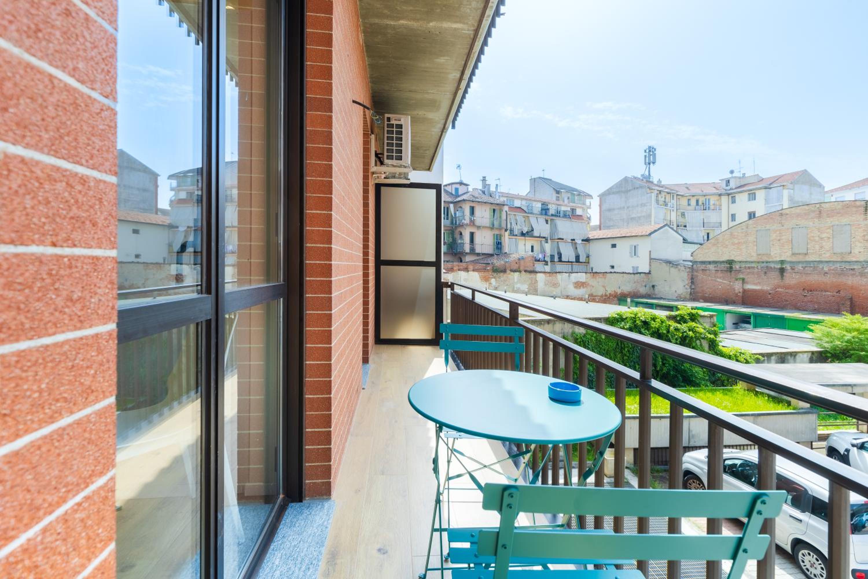 C8 Apartments