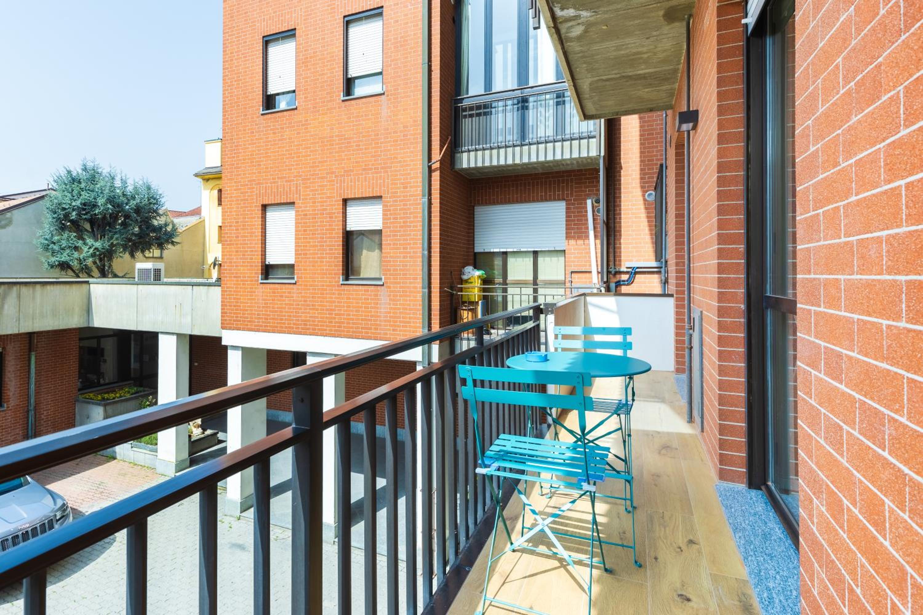 C8 Apartments