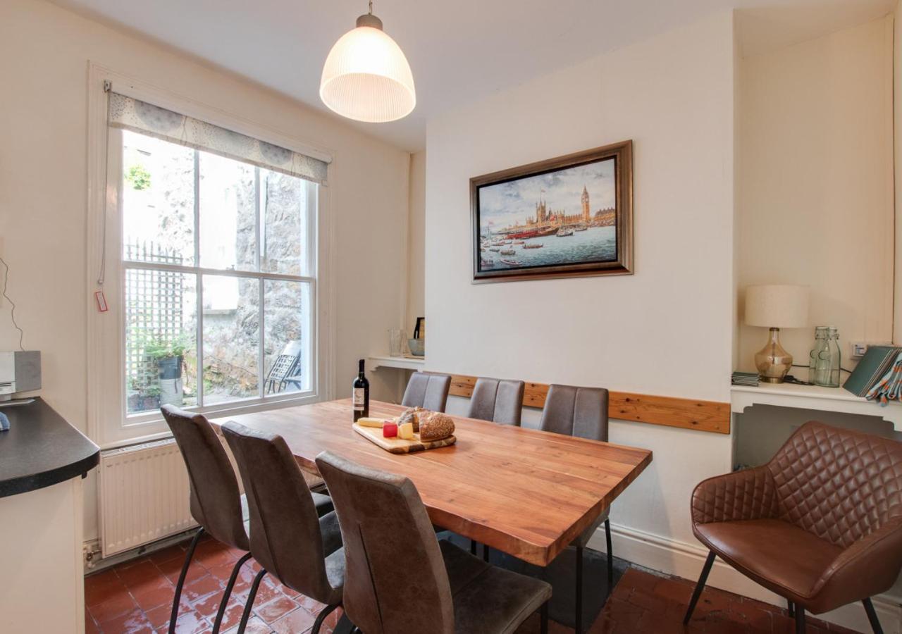 4 Bed in Barmouth oc-wah585 view 5