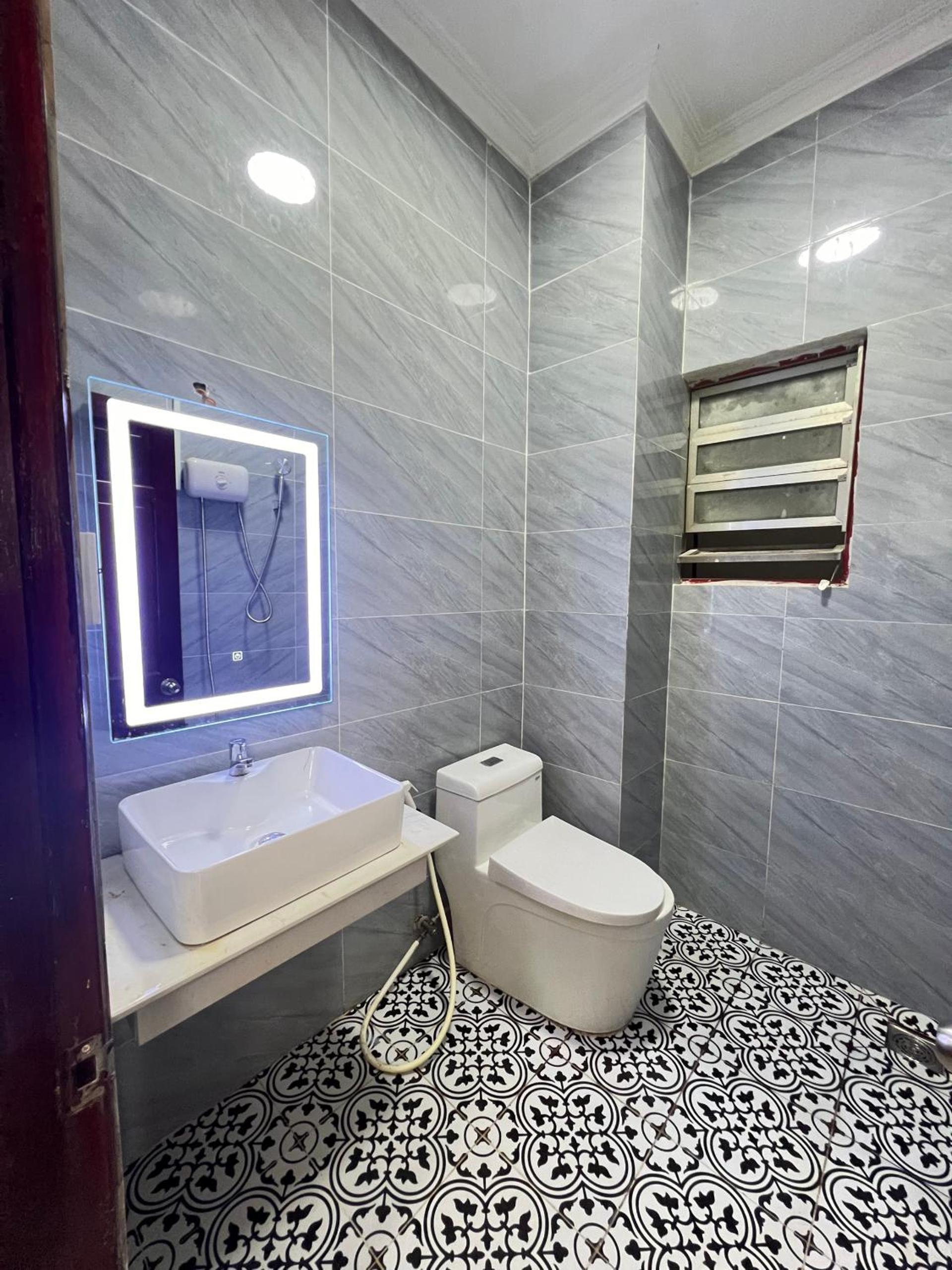 TYN Apartment
