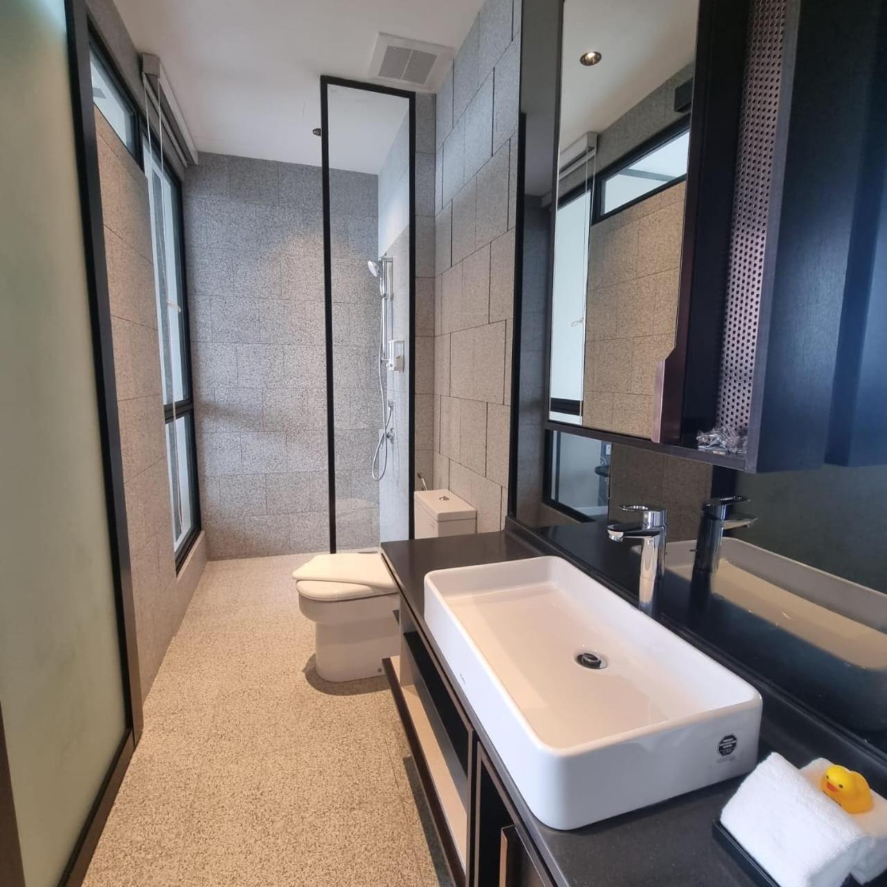 Scarletz Starlight Suites KLCC