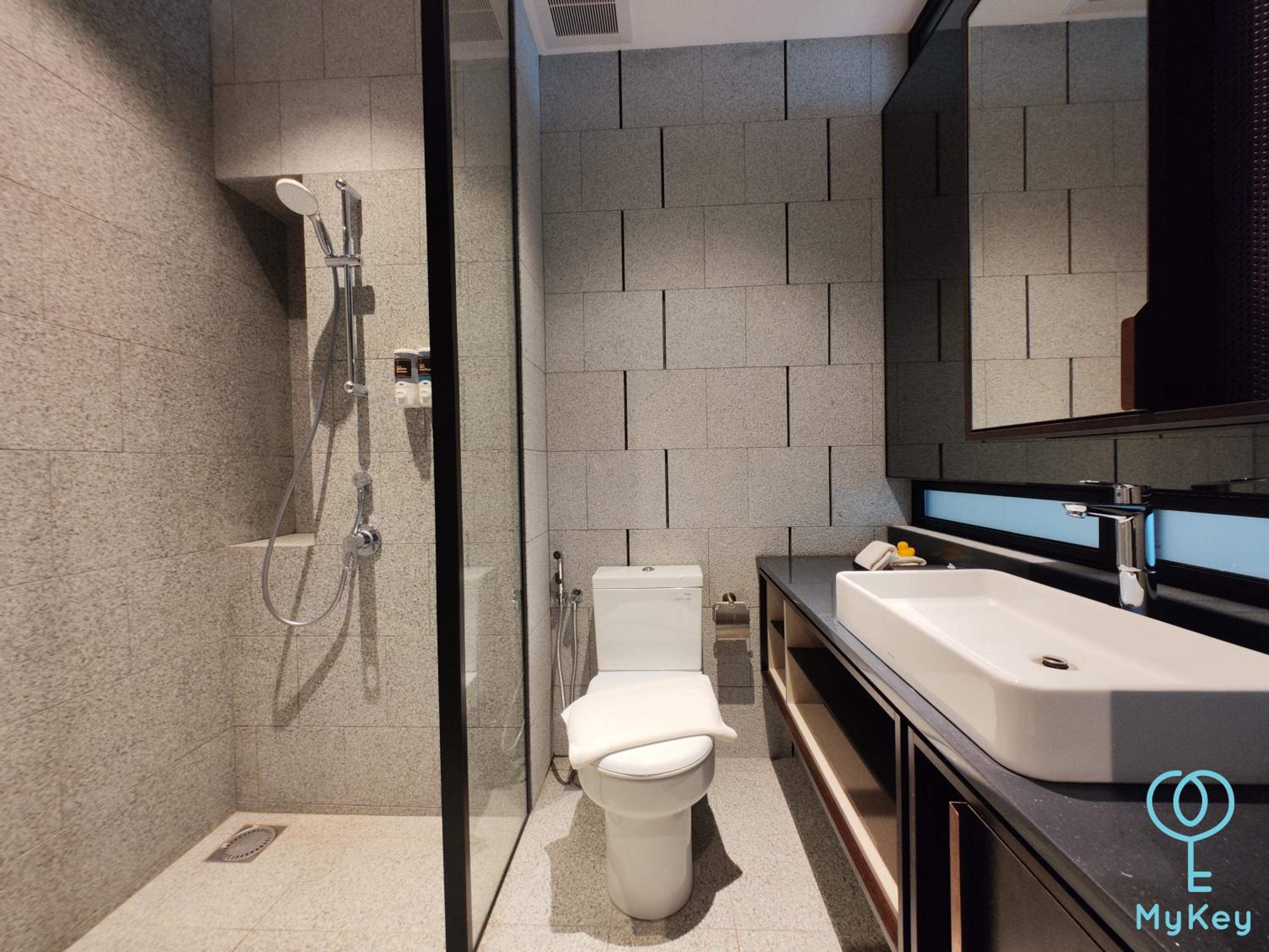 Scarletz Starlight Suites KLCC