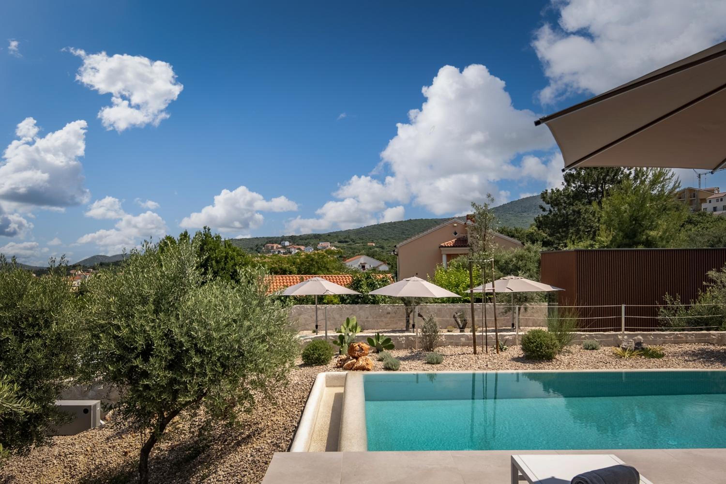 Luxusvilla Moana mit Olivenhain