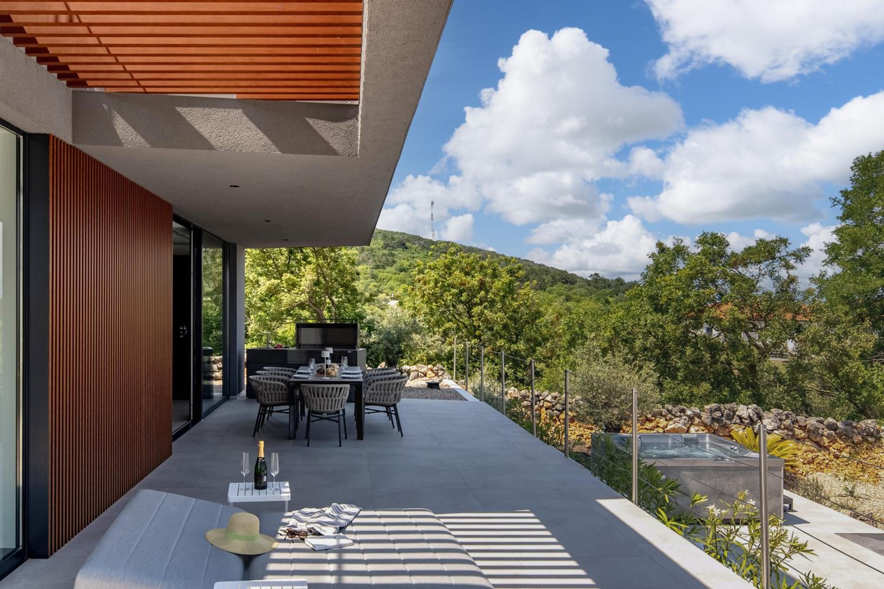Luxusvilla Moana mit Olivenhain