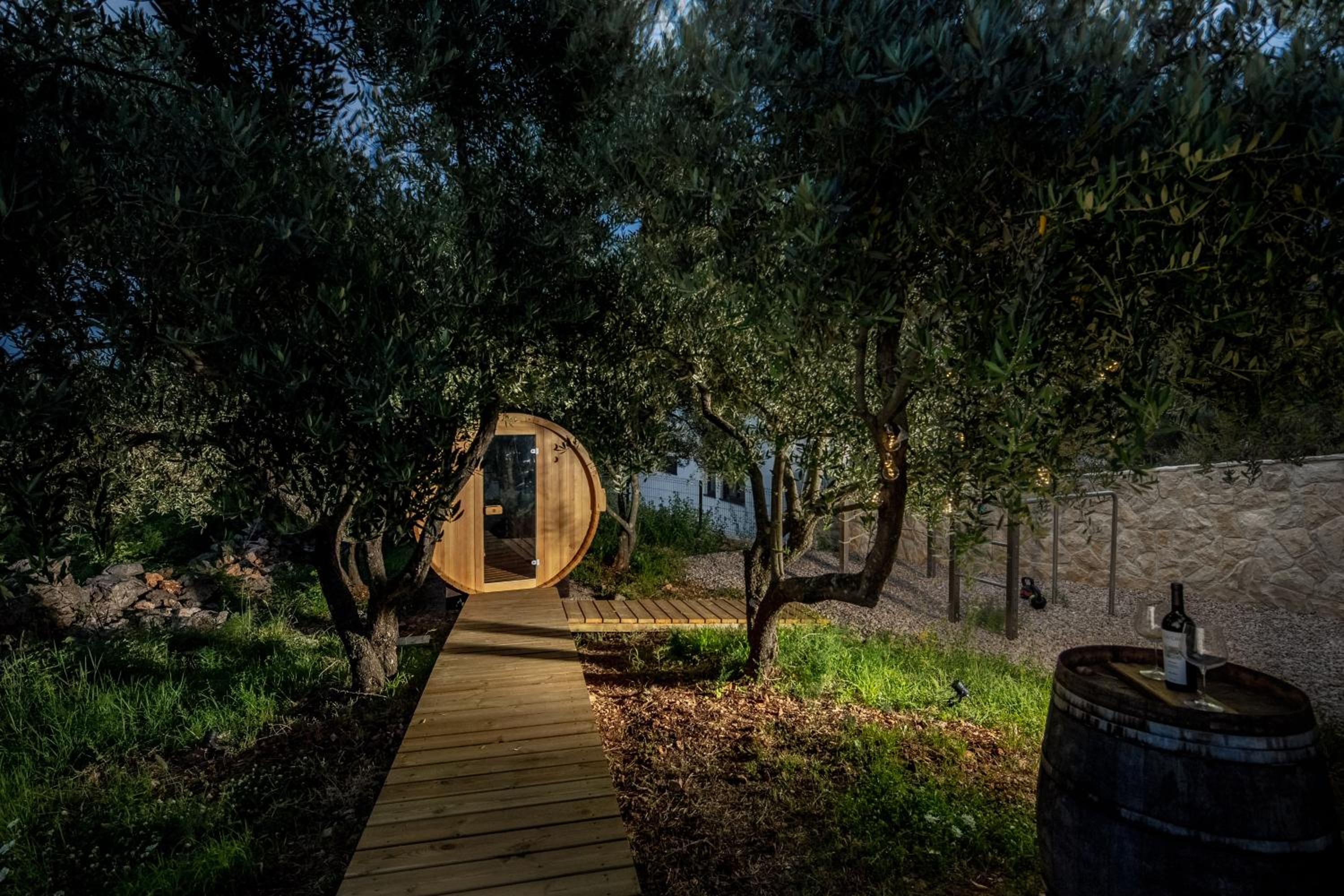 Luxusvilla Moana mit Olivenhain