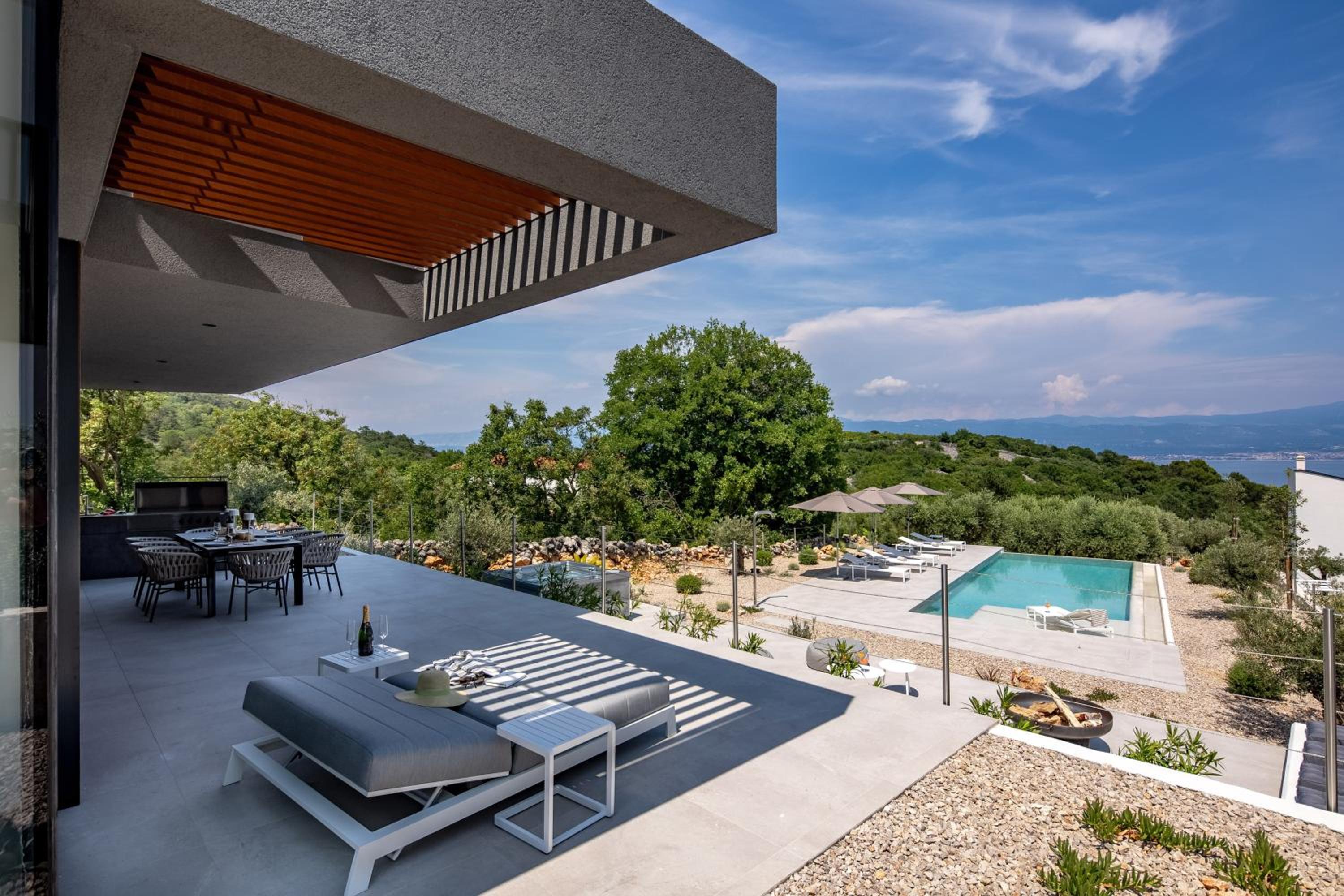 Luxusvilla Moana mit Olivenhain