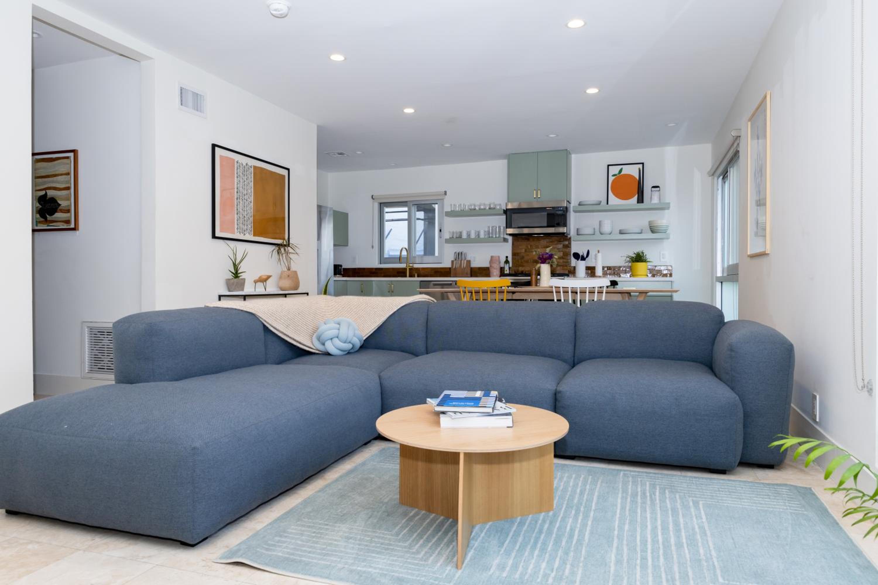 Luxury 2br 2ba Beverly Hills Near Cedars Sinai