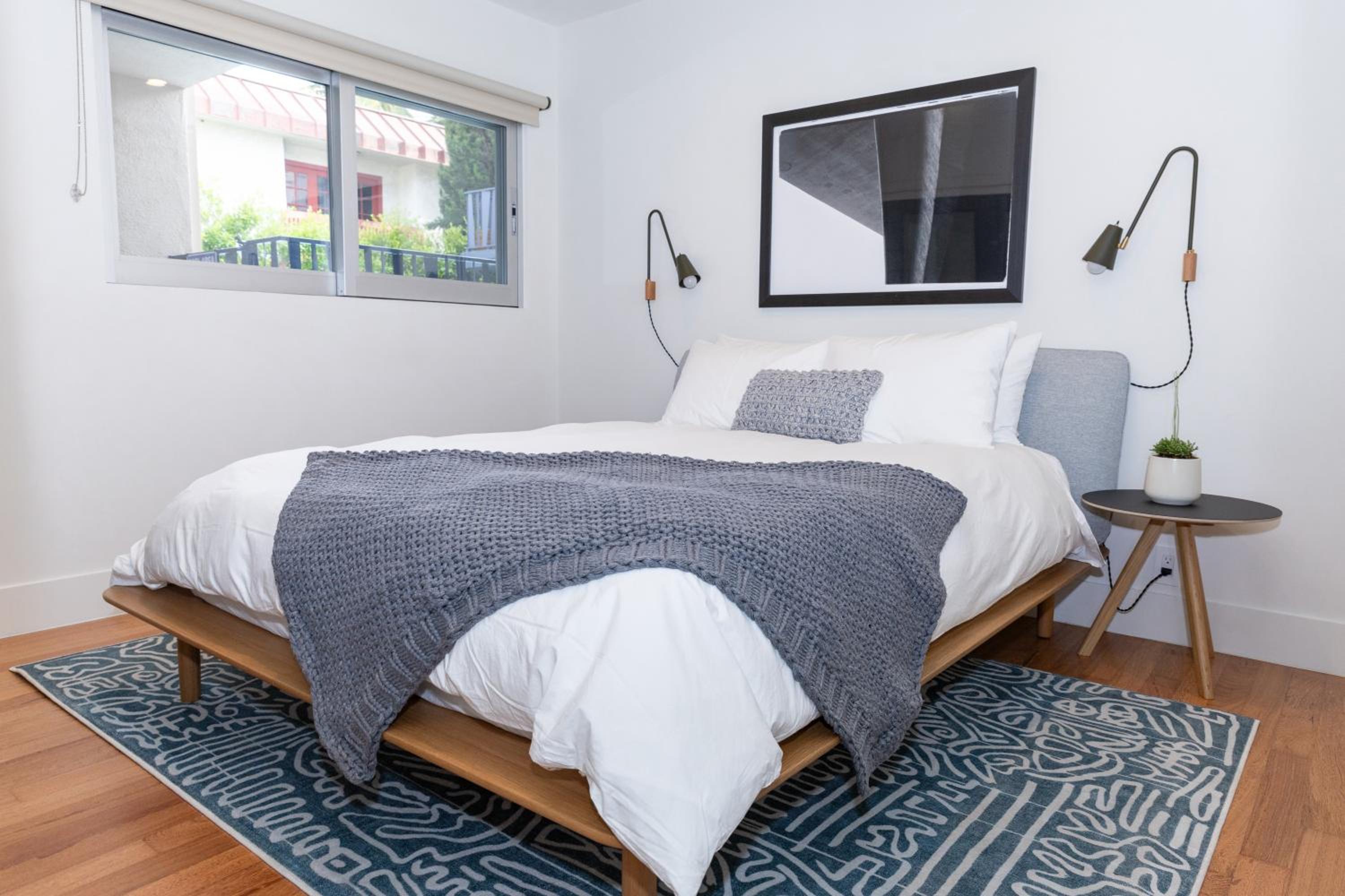 Luxury 2br 2ba Beverly Hills Near Cedars Sinai