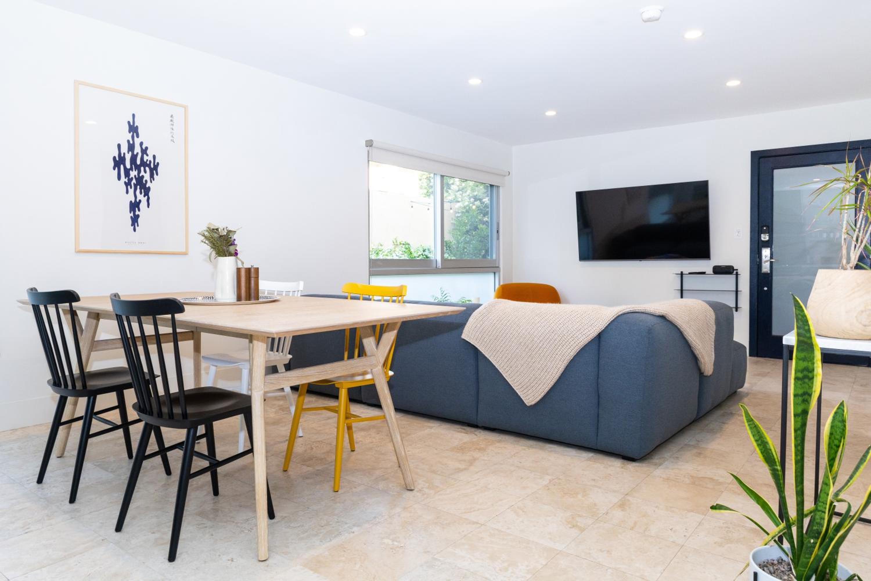 Luxury 2br 2ba Beverly Hills Near Cedars Sinai