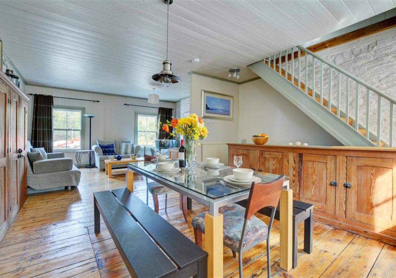 2 Bed in Fowey oc-ccoun2 view 3