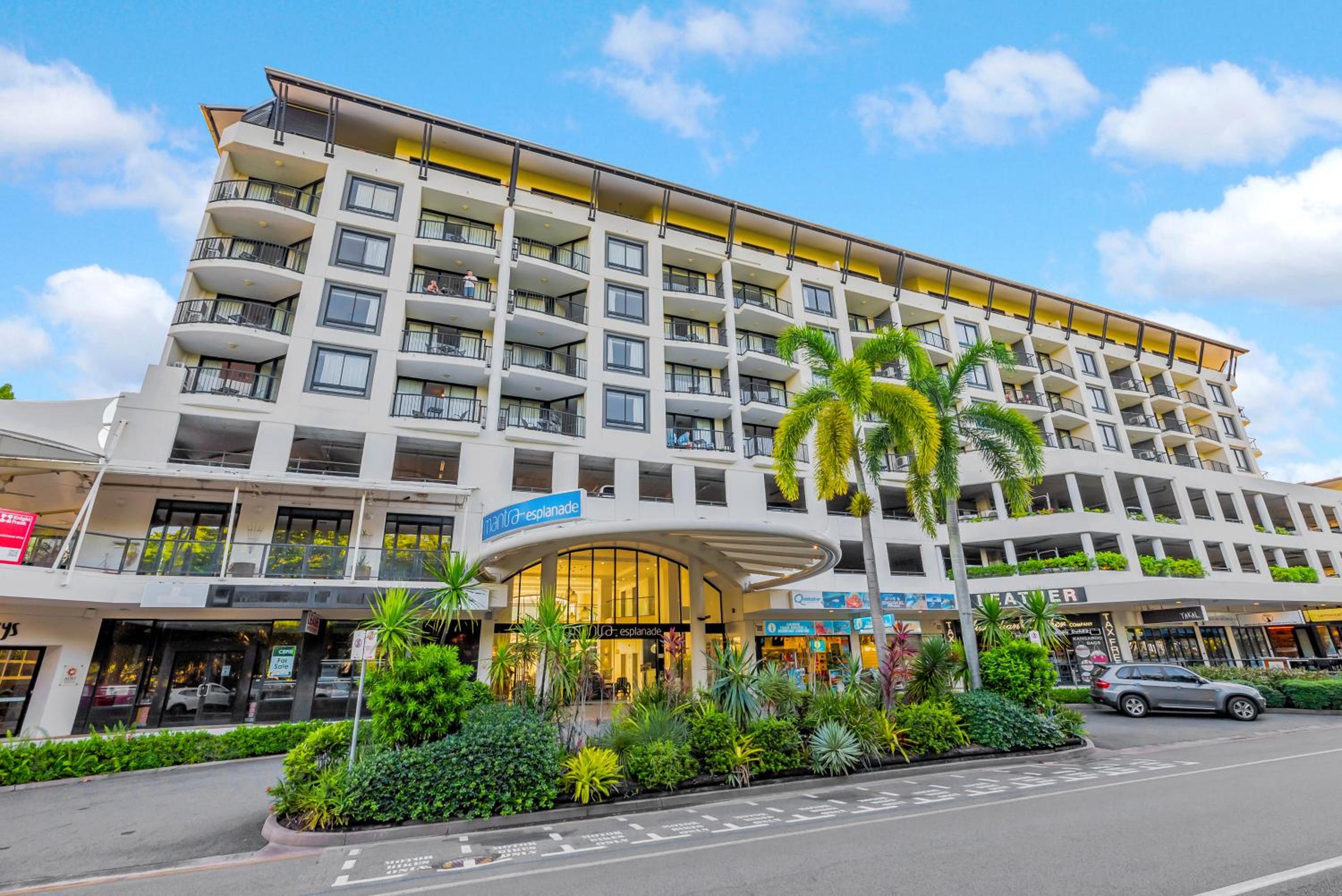 Esplanade Escape