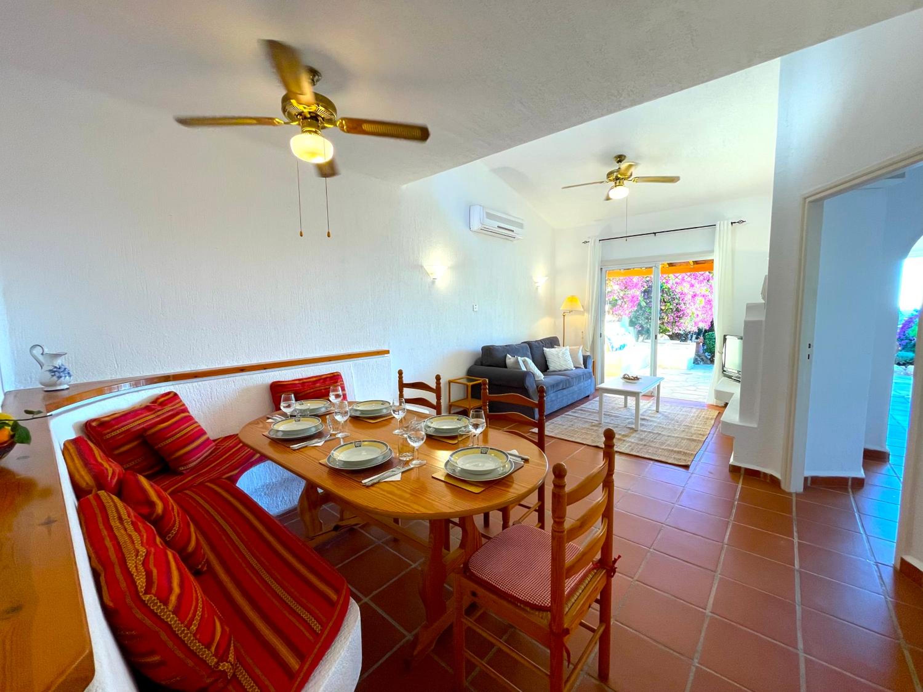 Mediterranean Cottage, Sea View, Great Location
