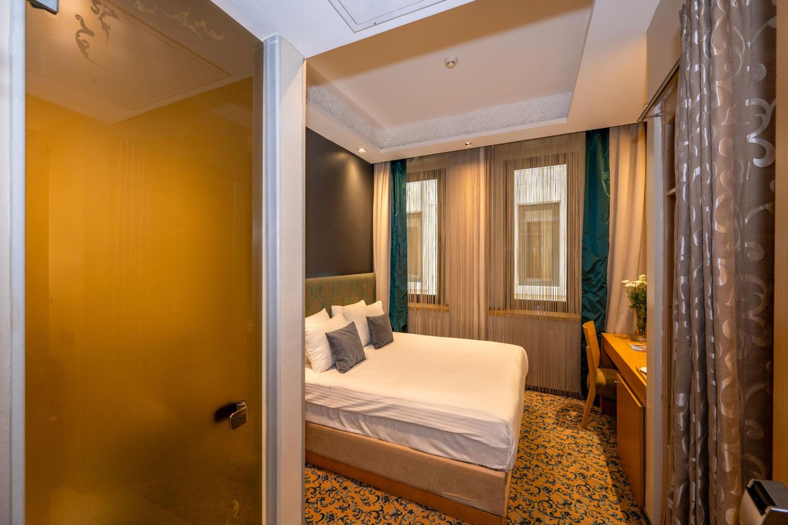 Pera Tulip Otel - Image 19