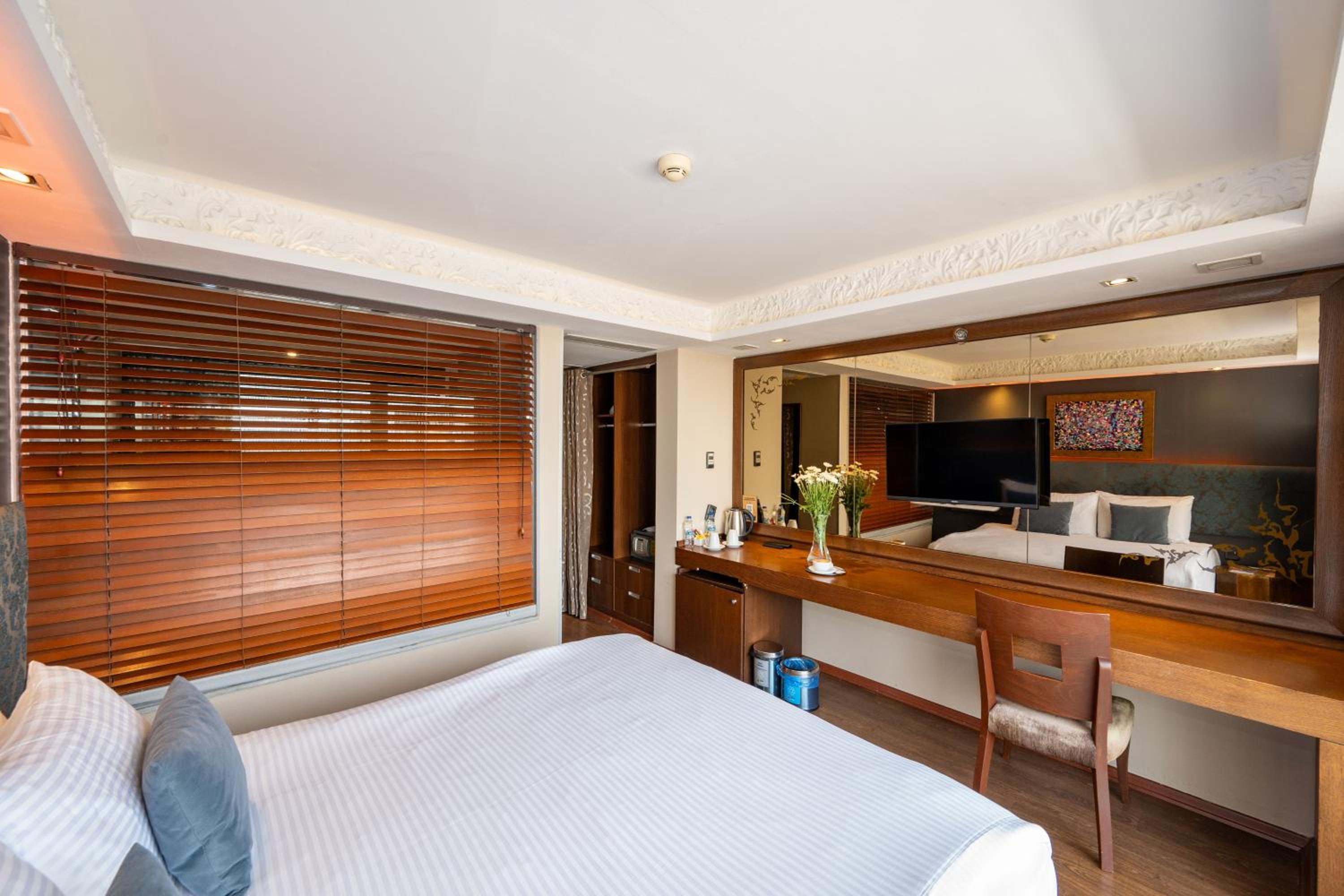 Pera Tulip Otel - Image 24