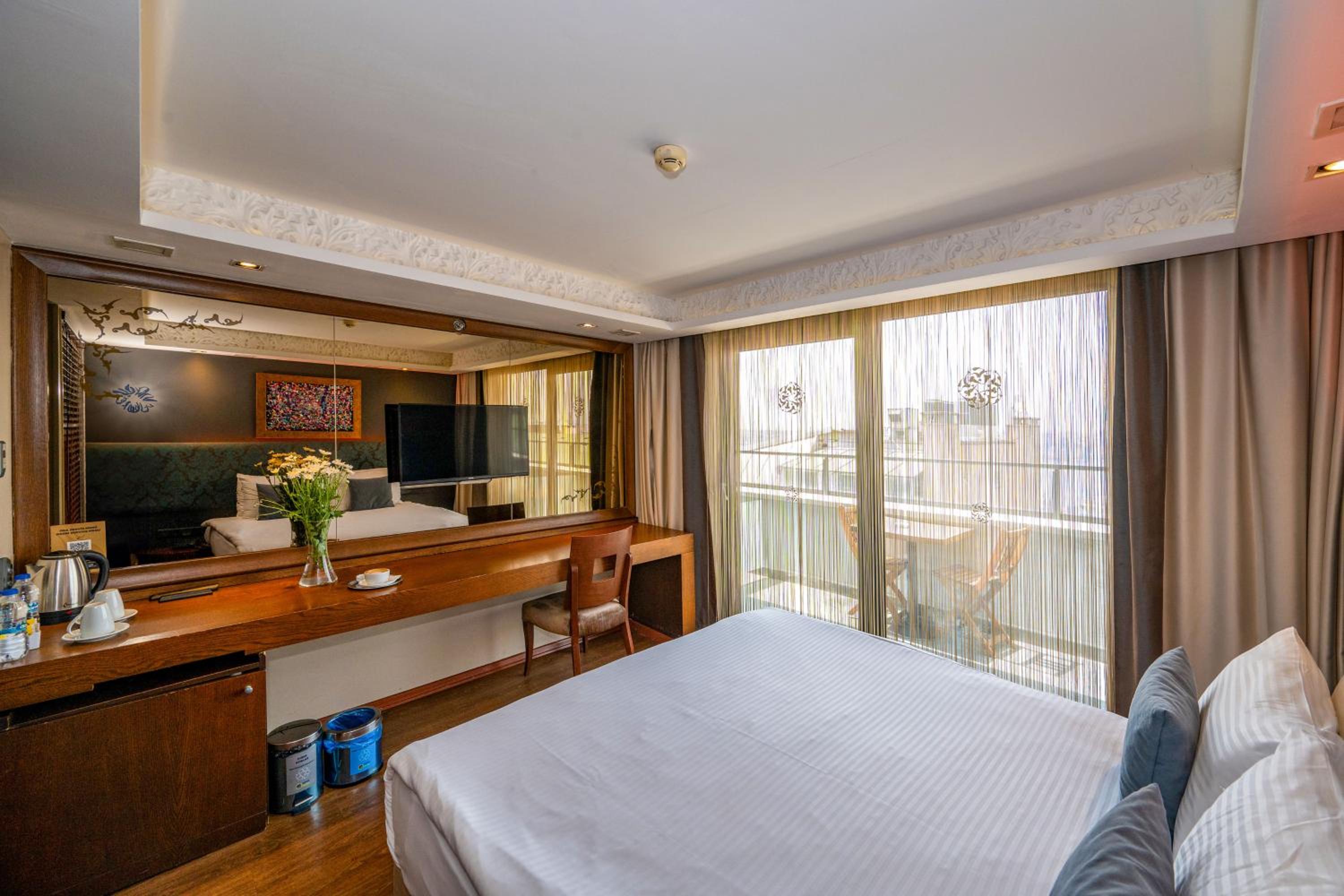 Pera Tulip Otel - Image 37