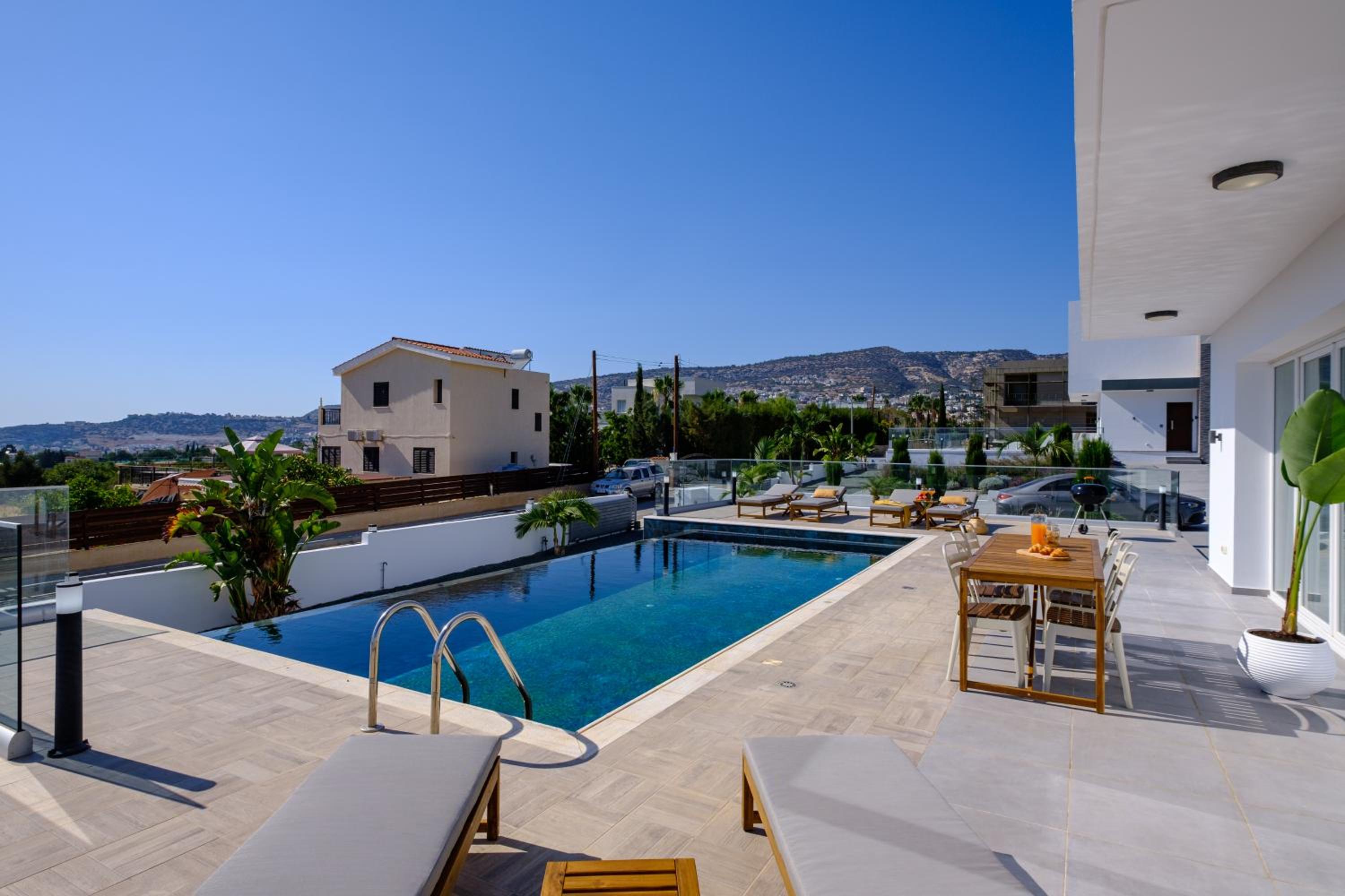 Aelys Luxury Villa by Nomads