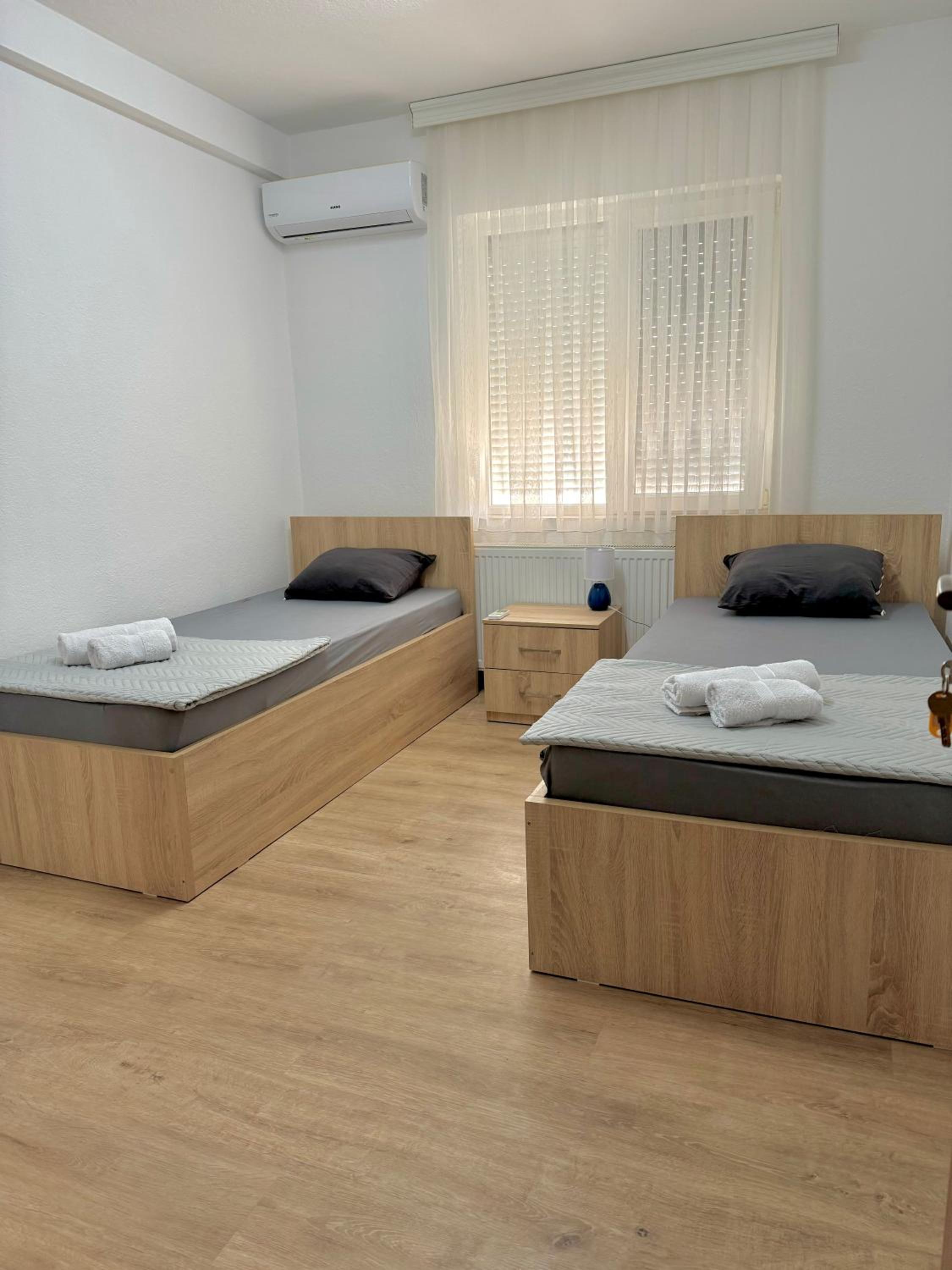 Rooms LikeHome