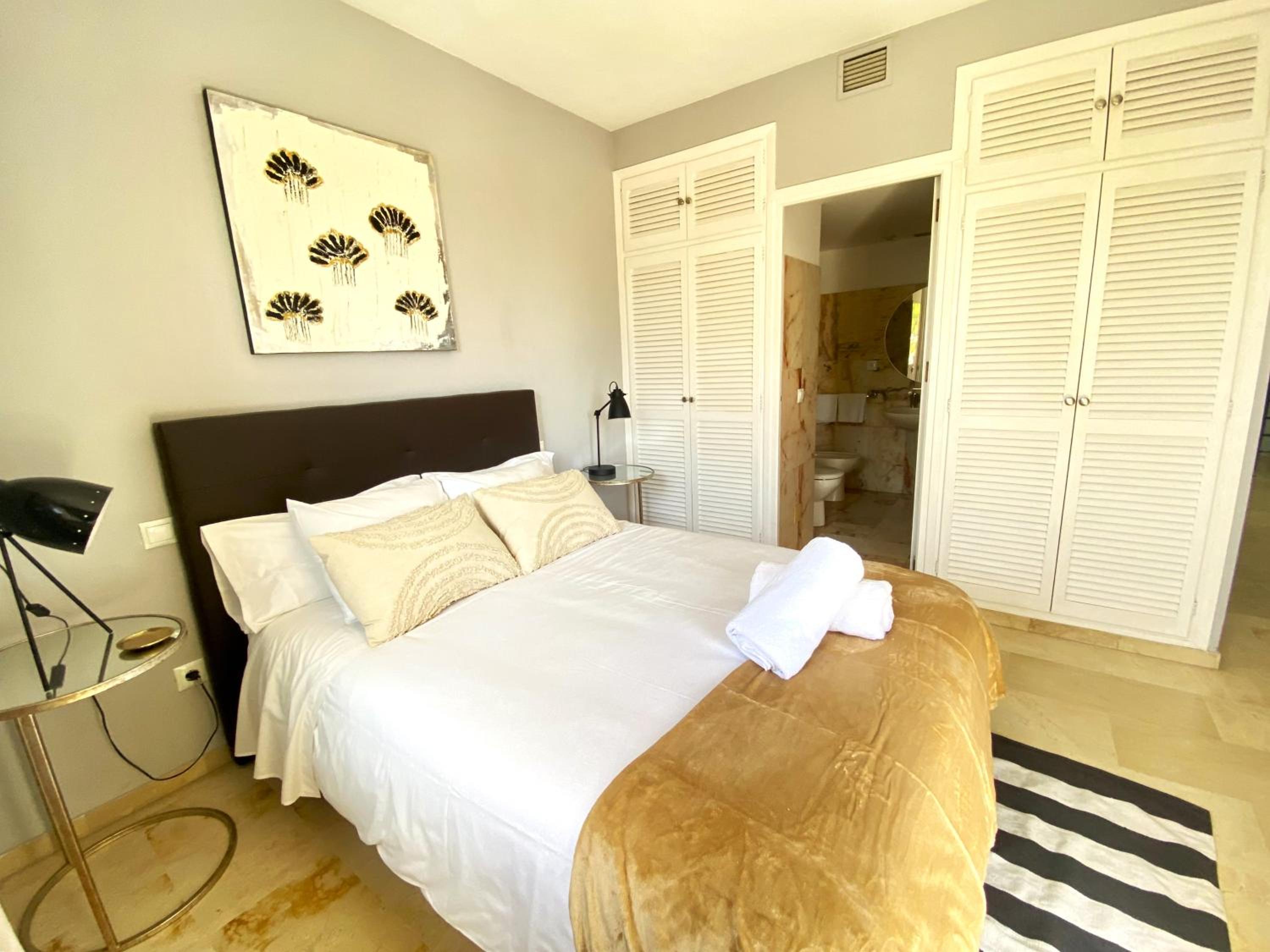Sea frontline stylish beach House