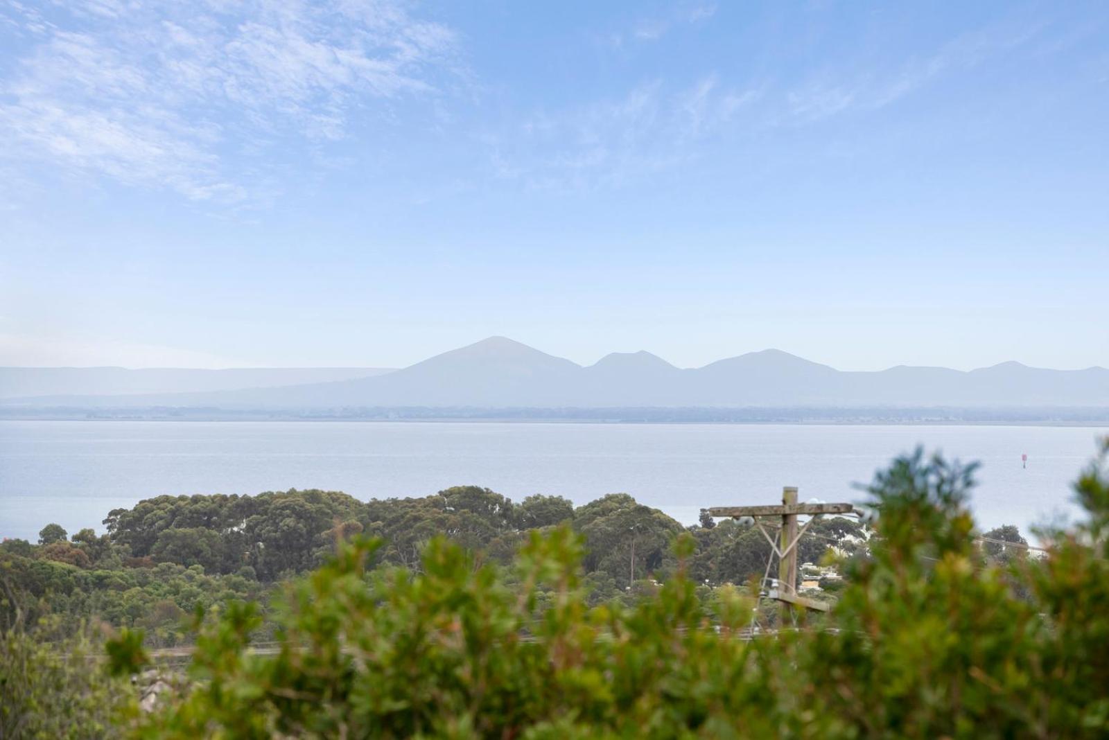 NEW Portarlington Holiday Home