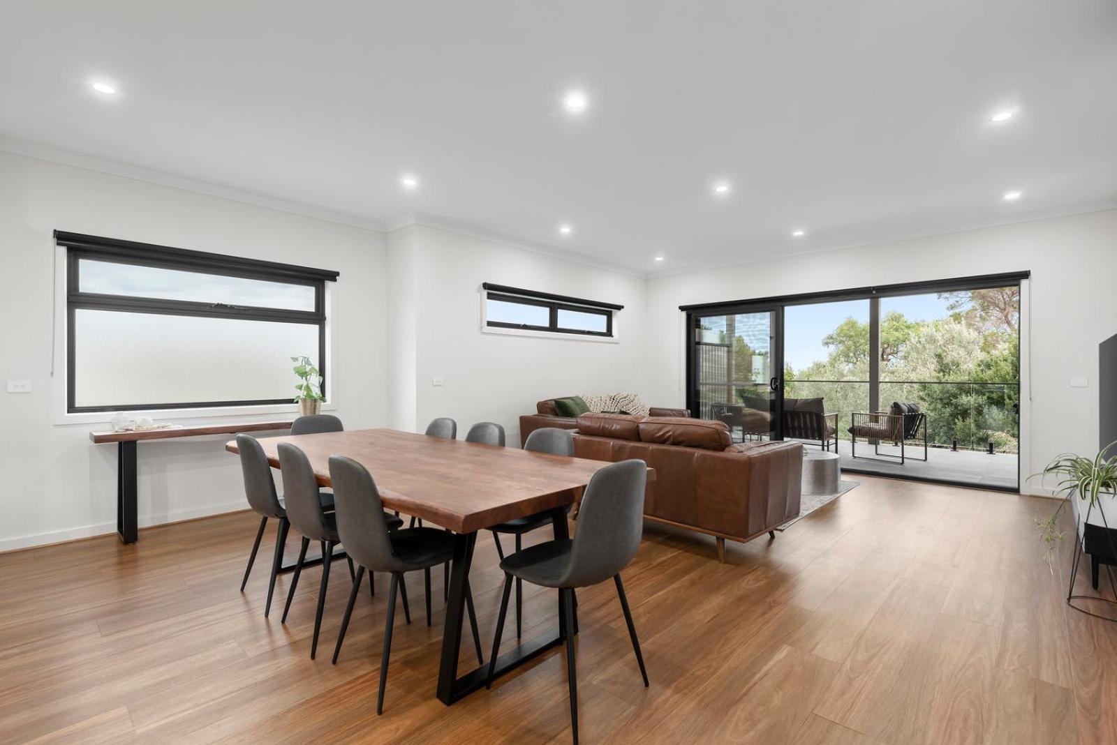 NEW Portarlington Holiday Home