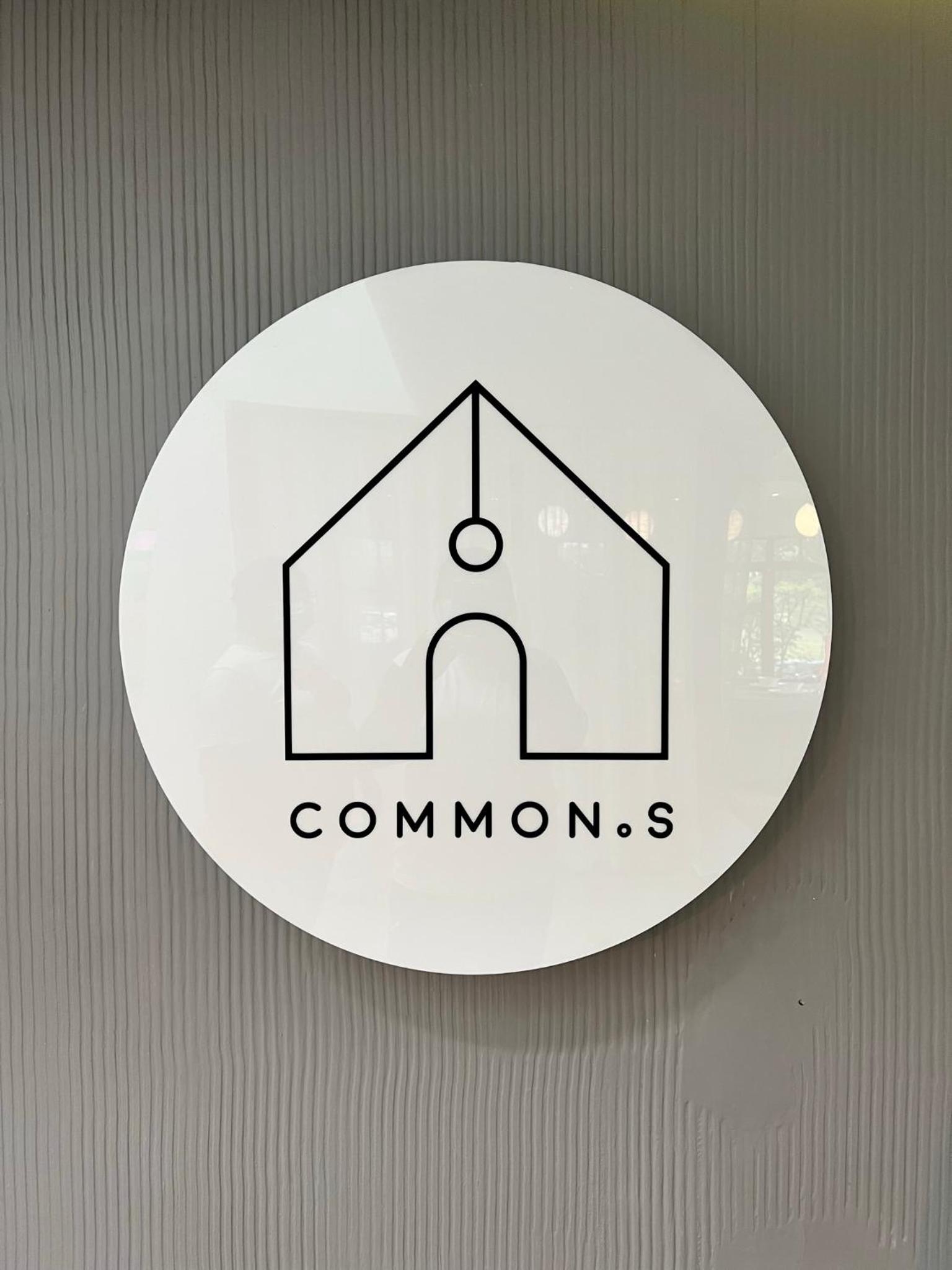 Commons Pool Villa Lot 1021 - Fong Homestay photo 2