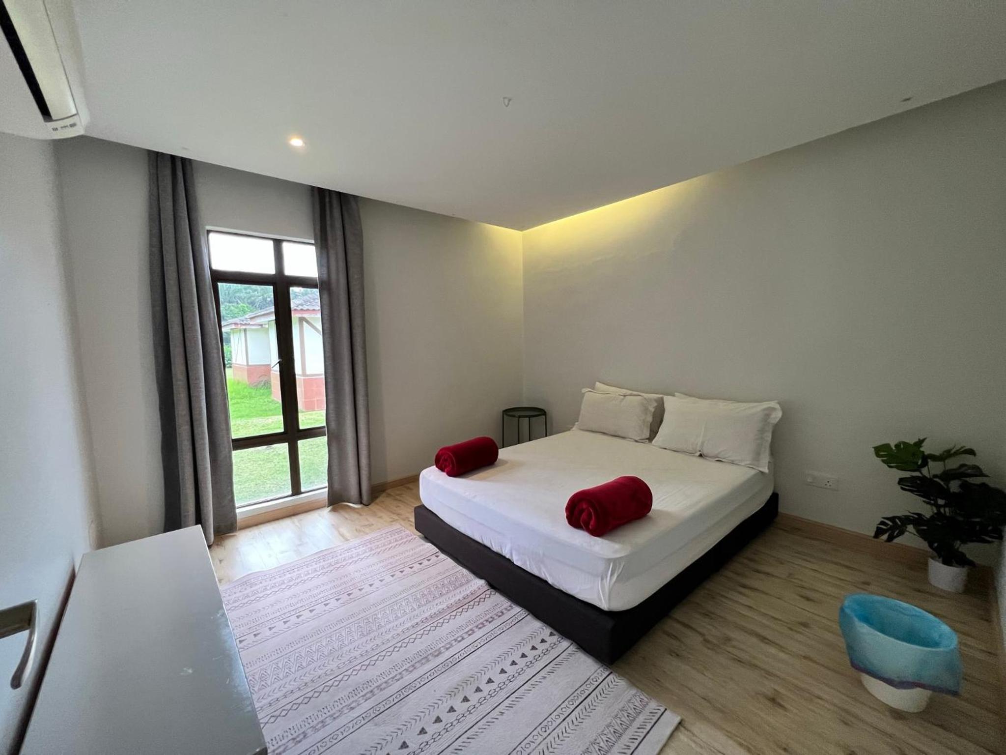 Commons Pool Villa Lot 1021 - Fong Homestay photo 6