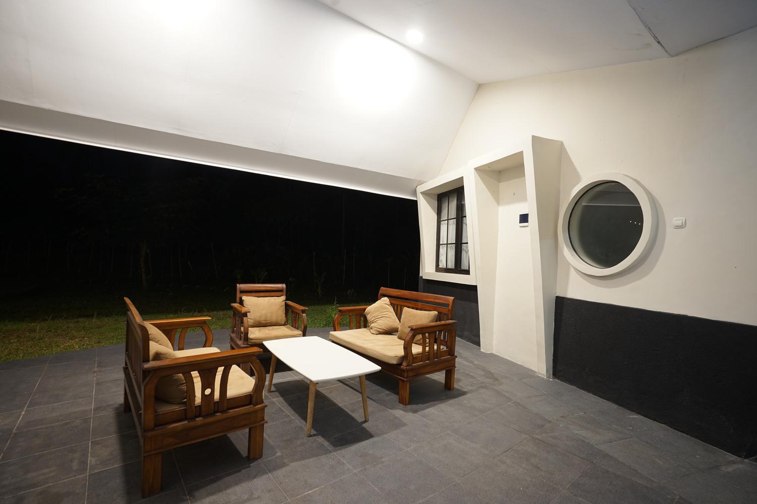Villa White Wringin Borobudur