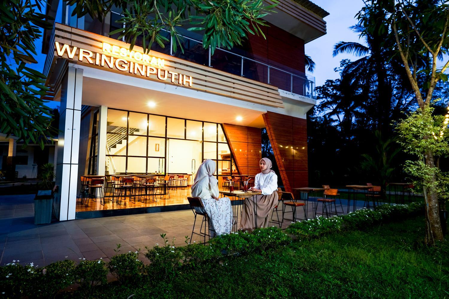 Villa White Wringin Borobudur