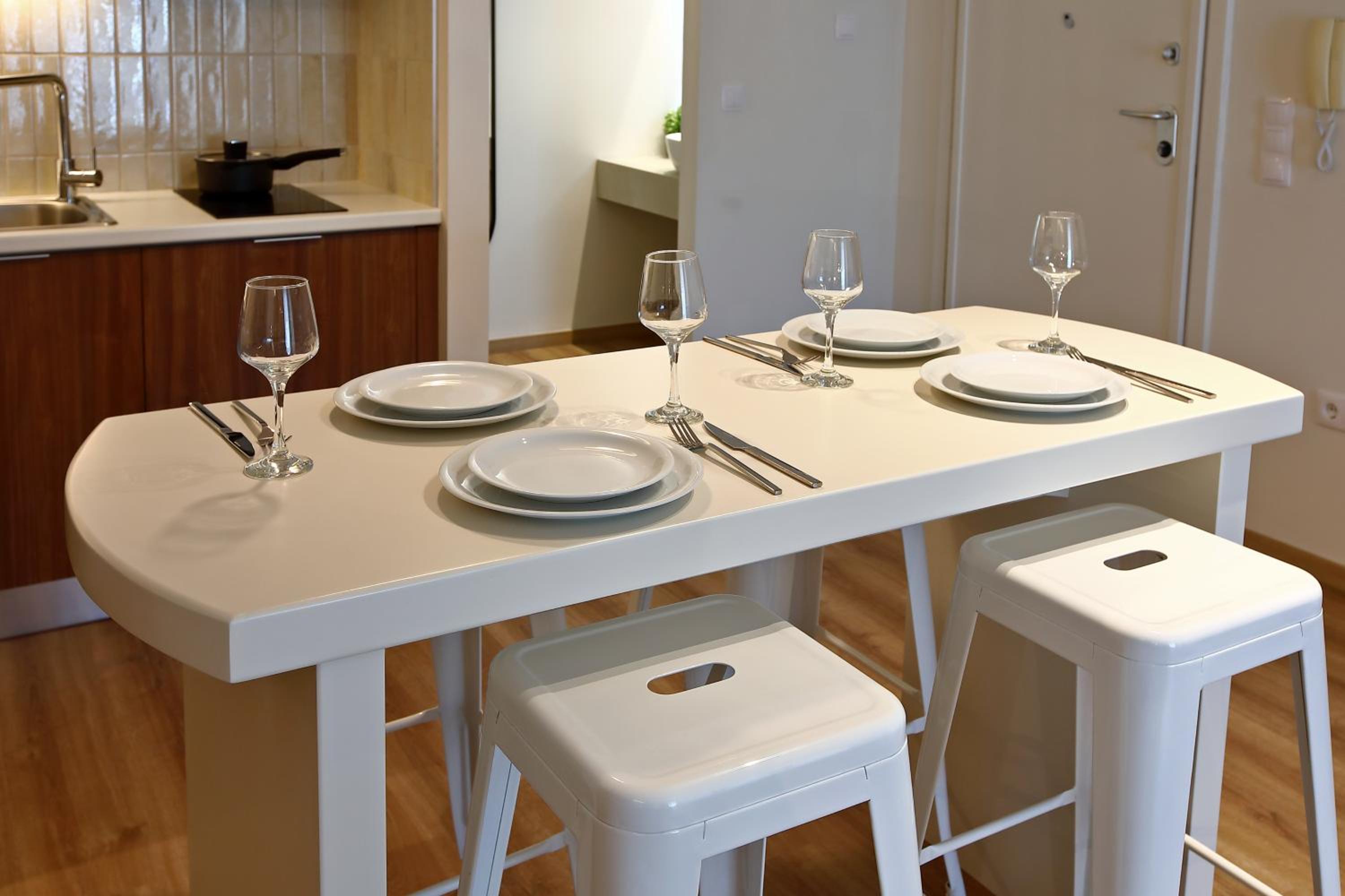LOCAL SUITES - Nea Moudania Chalkidiki