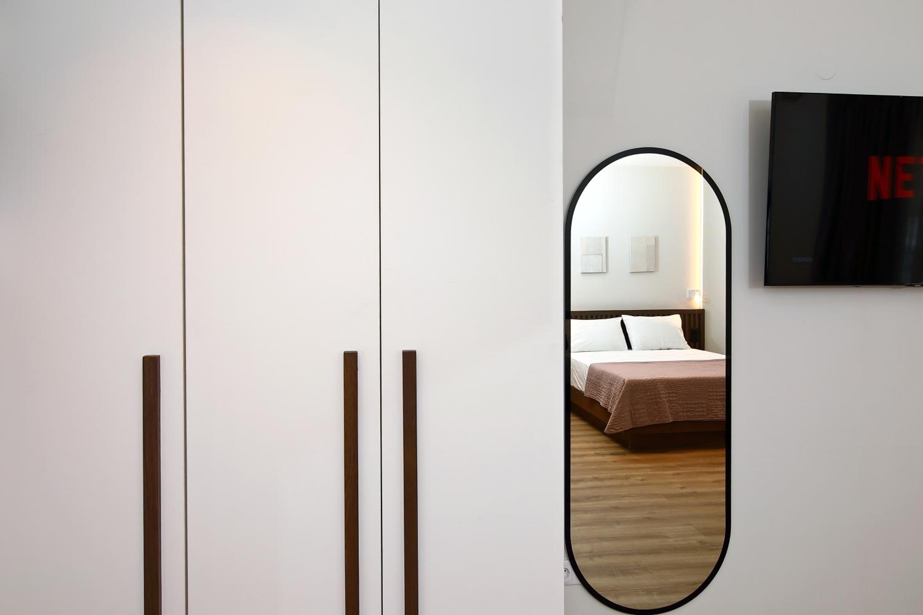 LOCAL SUITES - Nea Moudania Chalkidiki