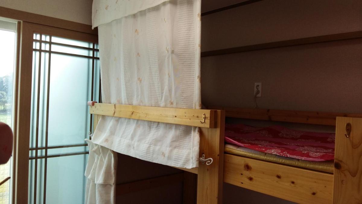 Photo 51