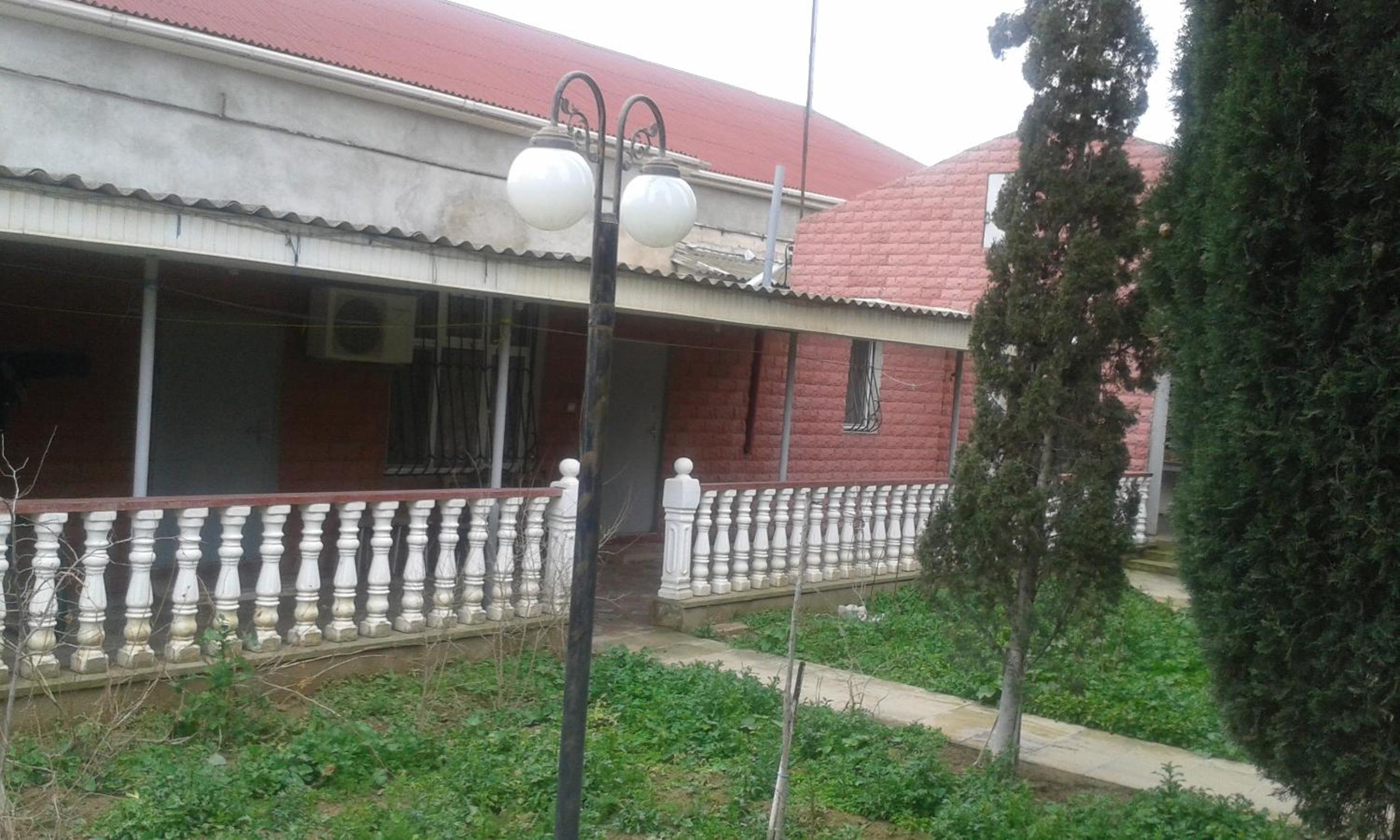 Shuvelan Cottage House
