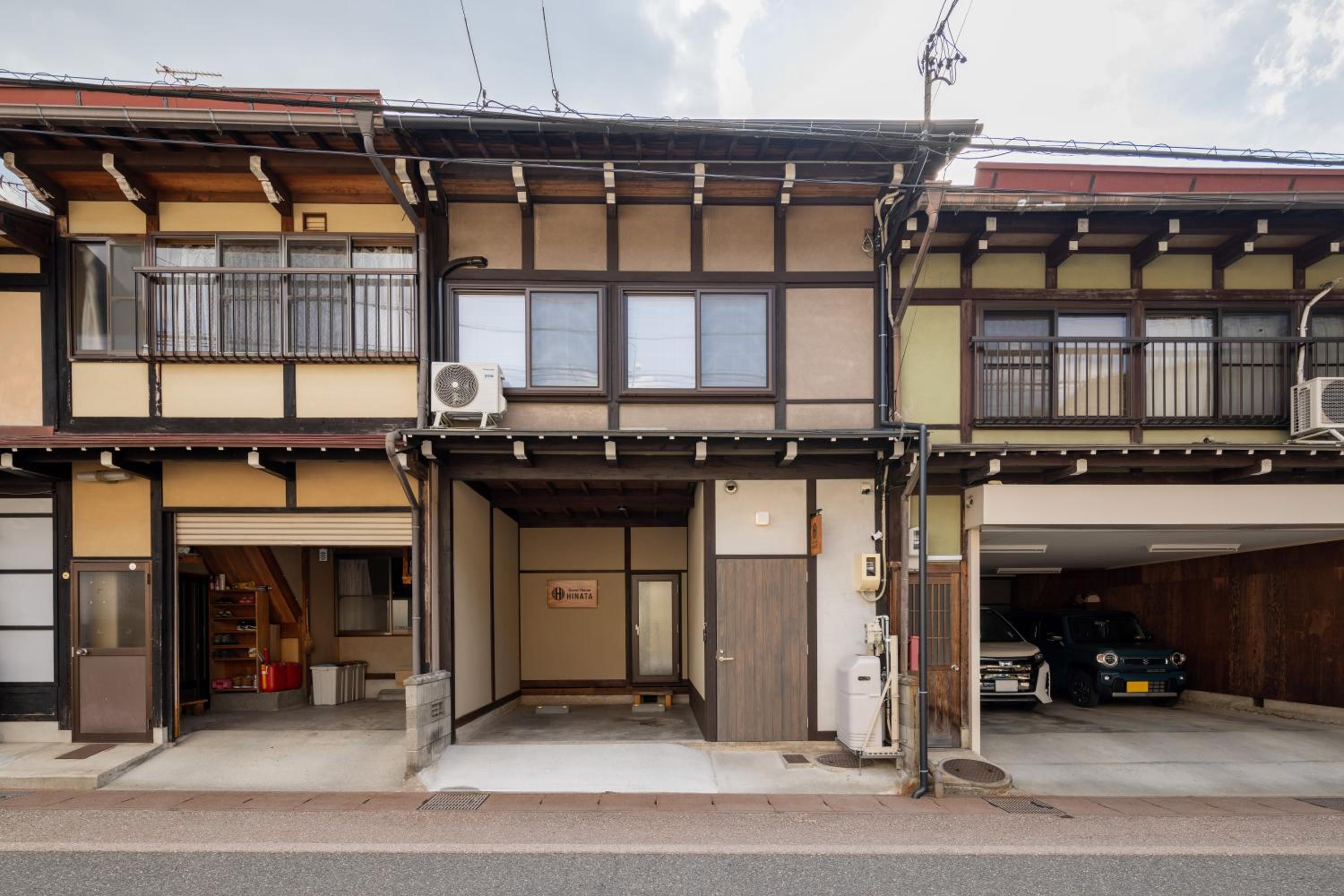 Hotel Guest House HINATA - Japanese House with Sauna and Open-air Bath - Image 1