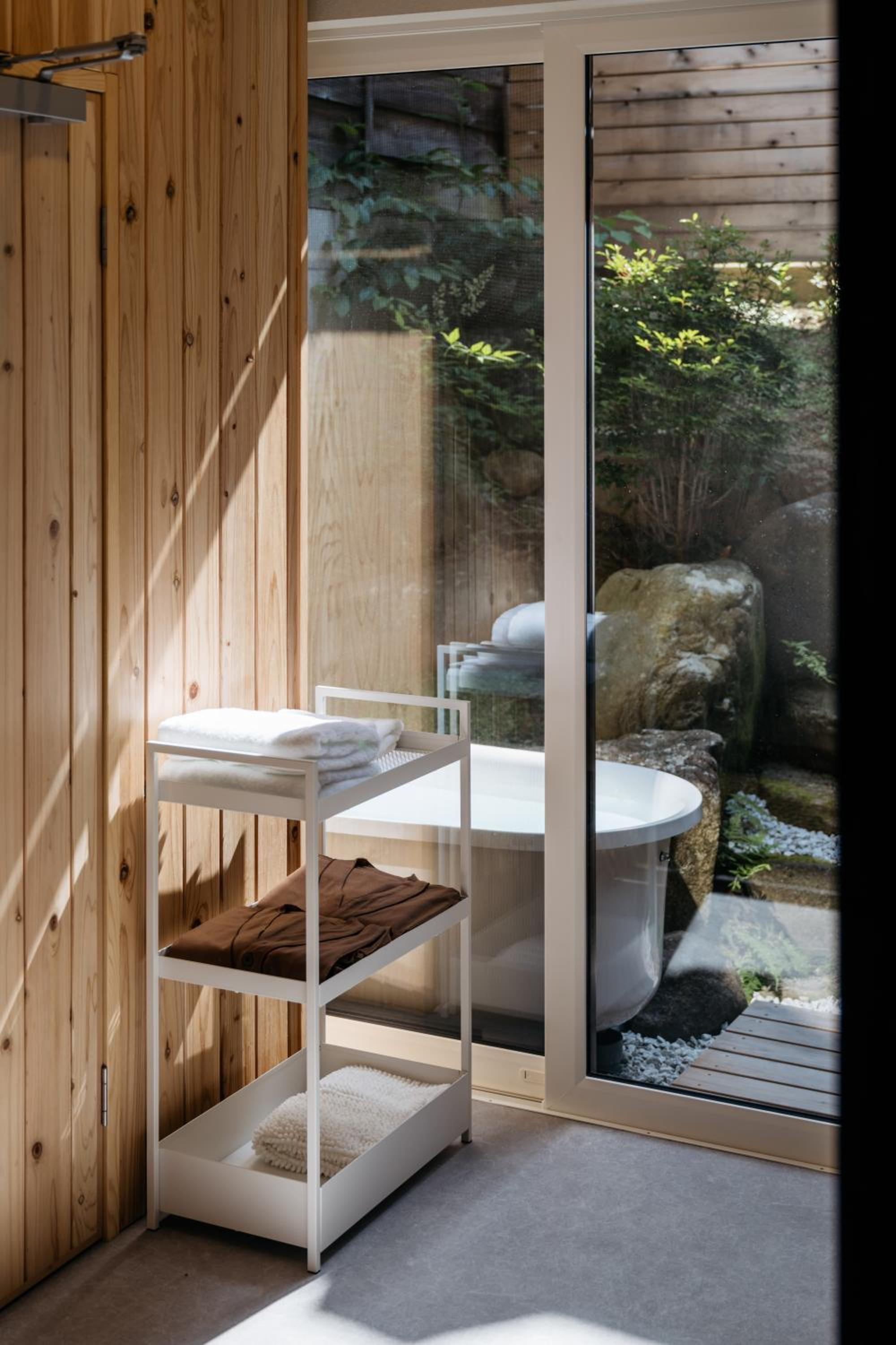 Guest House HINATA - Japanese House with Sauna and Open-air Bath view 2