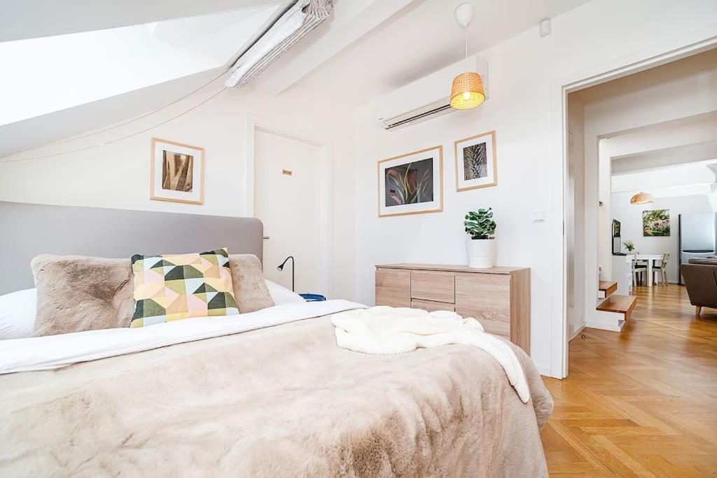 Magic Apartment with Terrace