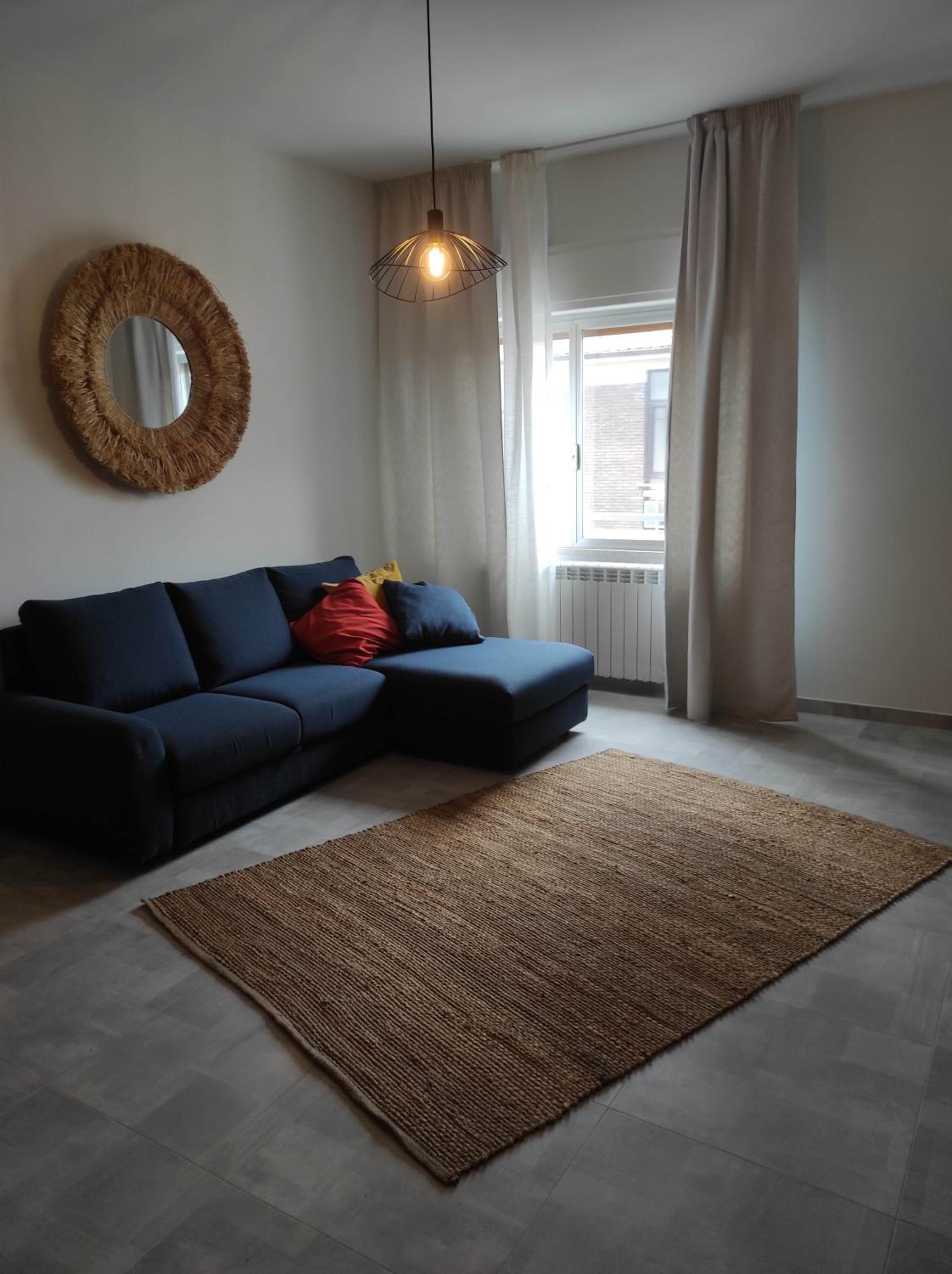 B&B Esotica