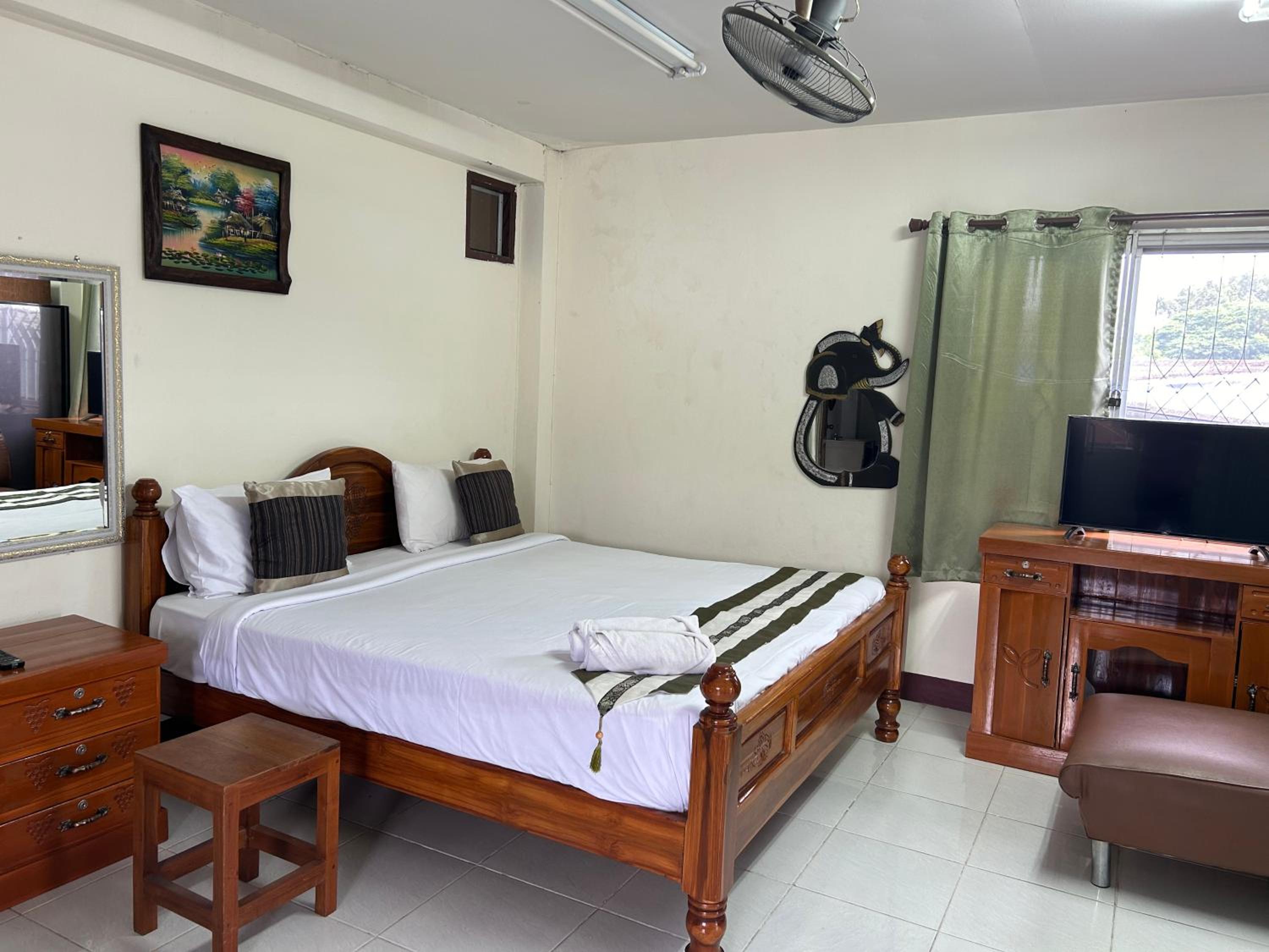 Saithong House