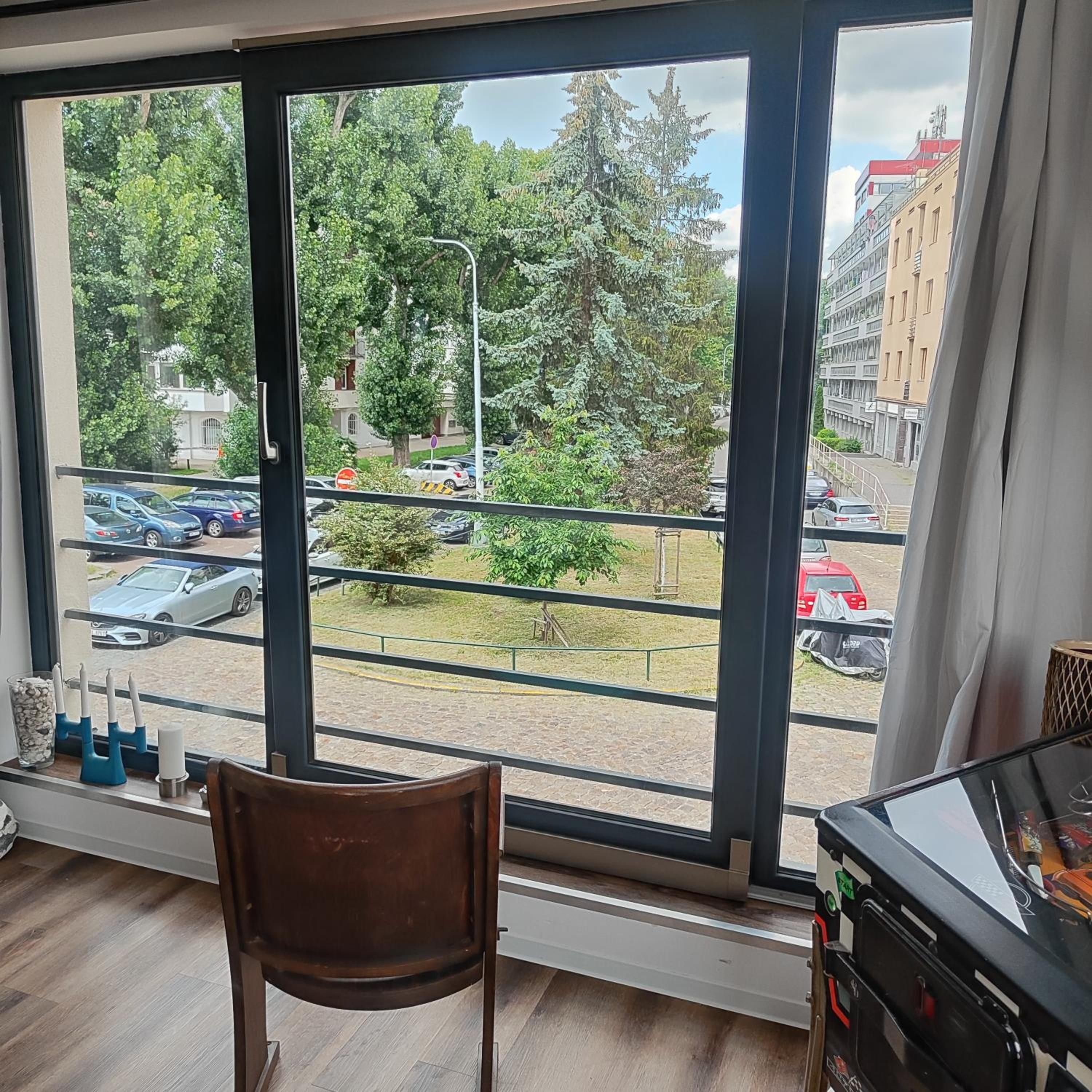 Apartment Big Windows