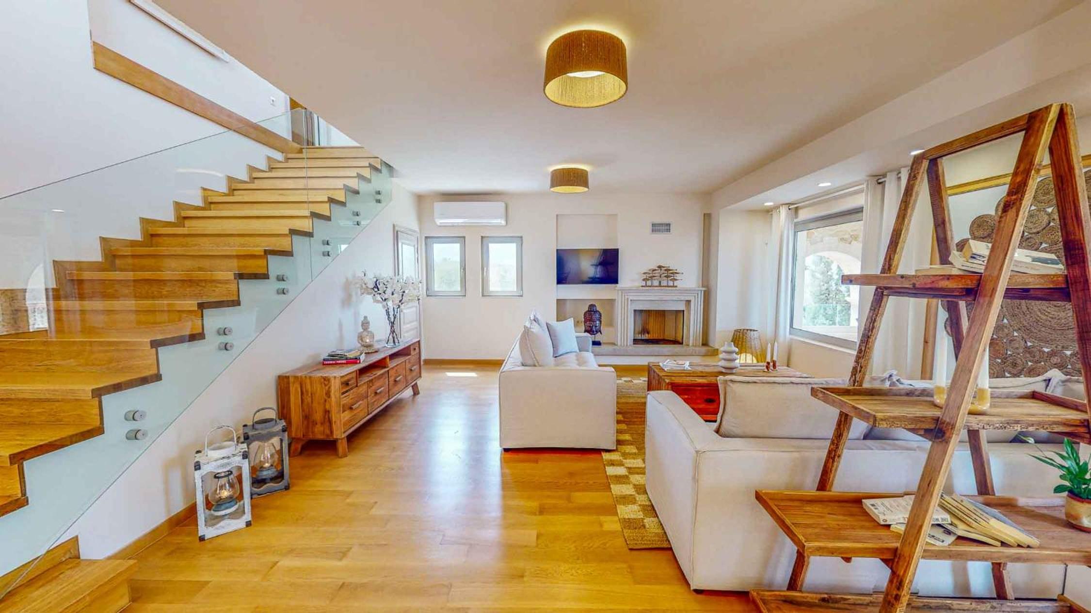 helidoni luxury villa