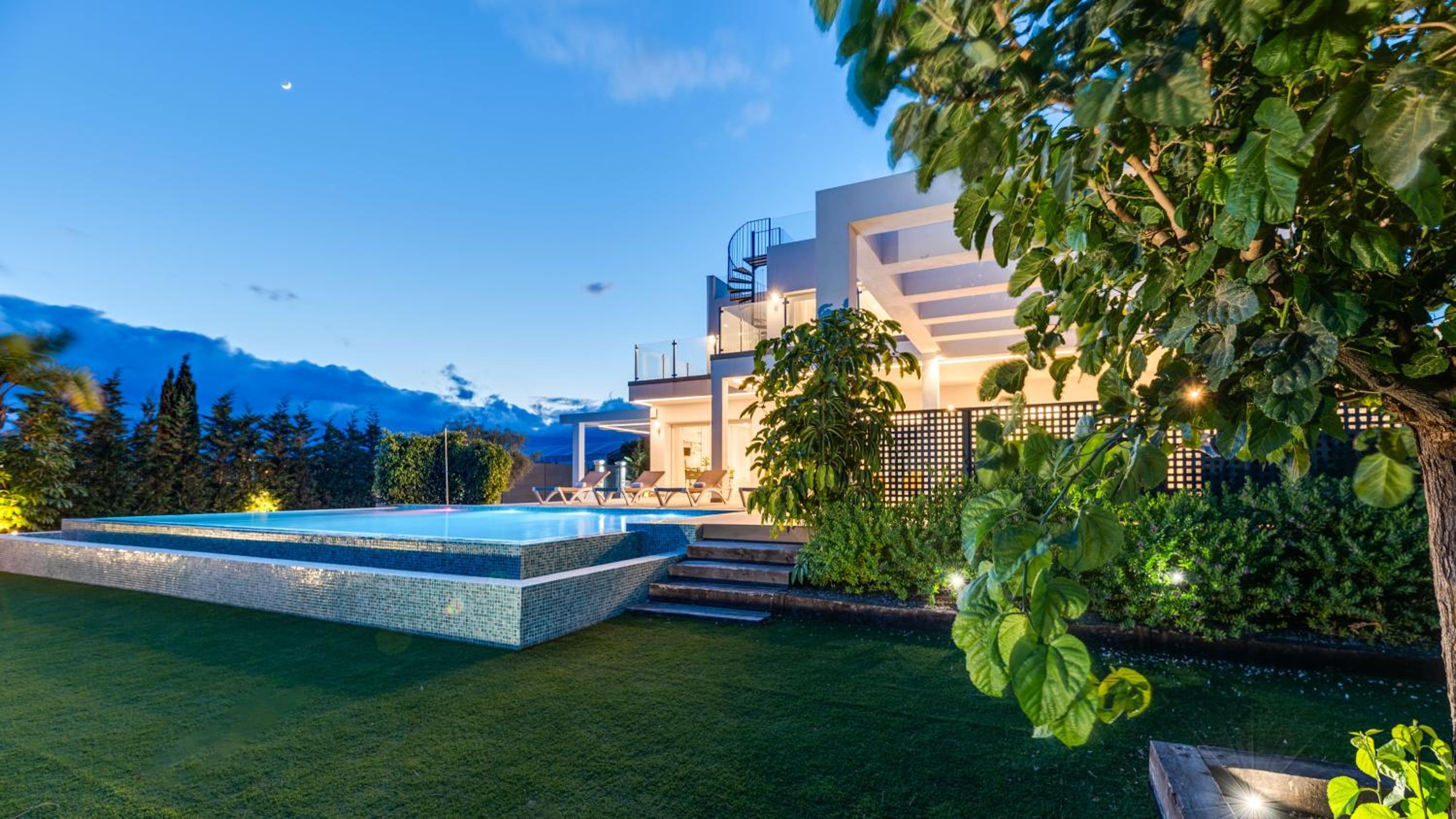 Villapadierna Solstice Sanctuary Villa